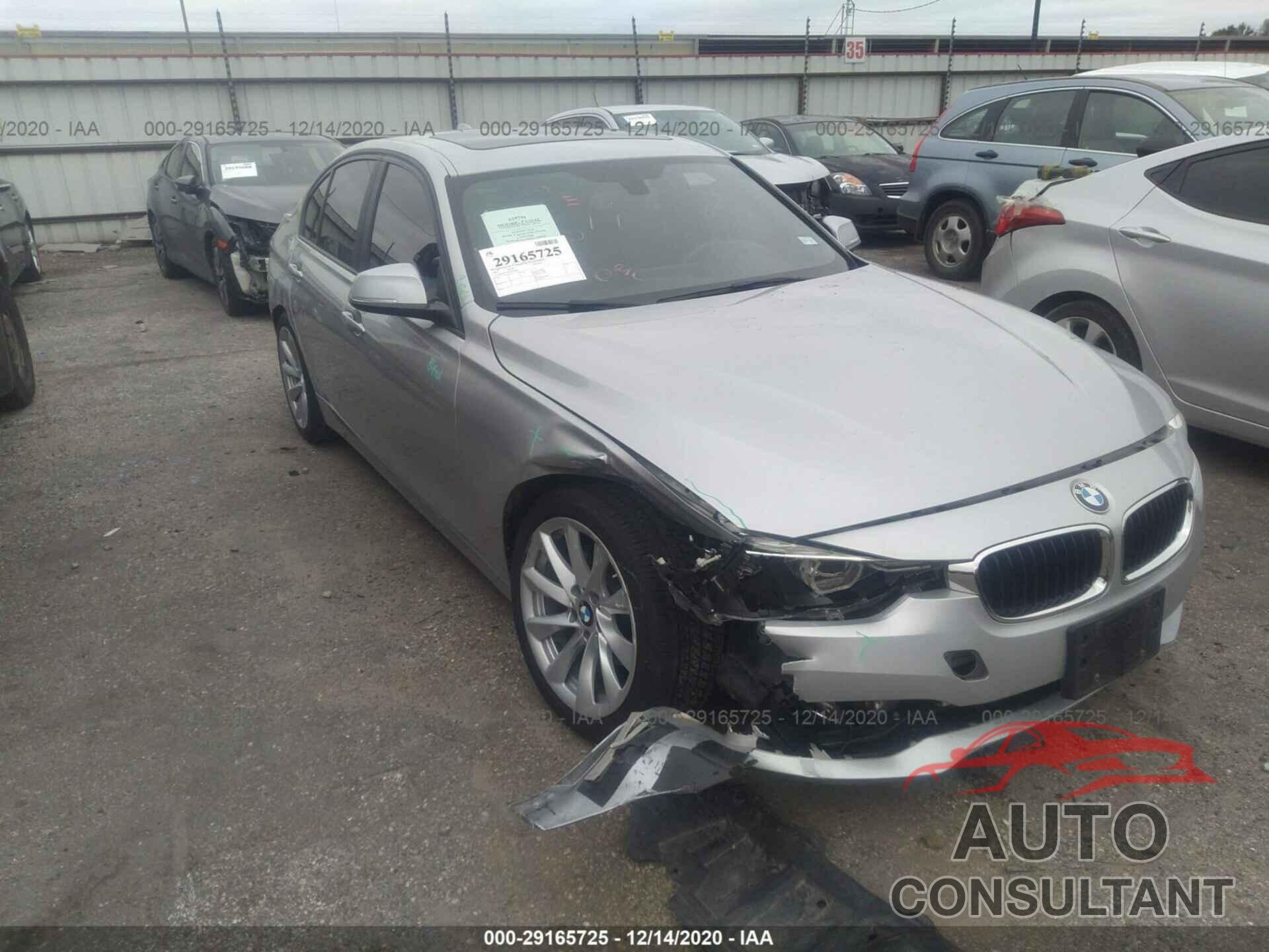 BMW 3 SERIES 2018 - WBA8E1G50JNU89643