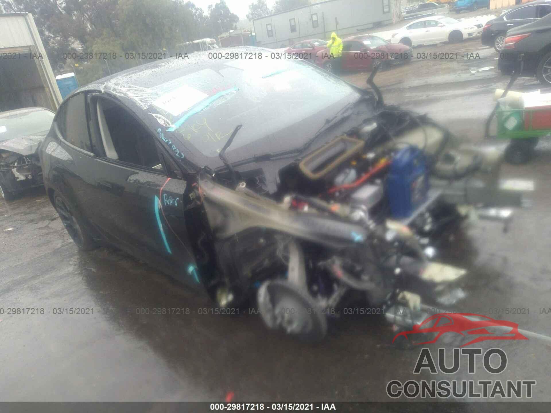 TESLA MODEL Y 2021 - 5YJYGDEEXMF071174