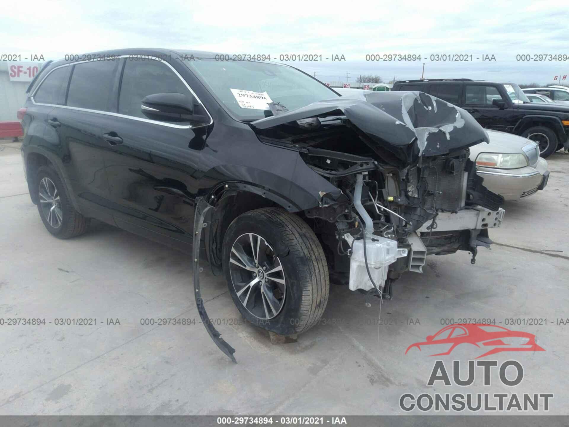 TOYOTA HIGHLANDER 2018 - 5TDZZRFH0JS248732