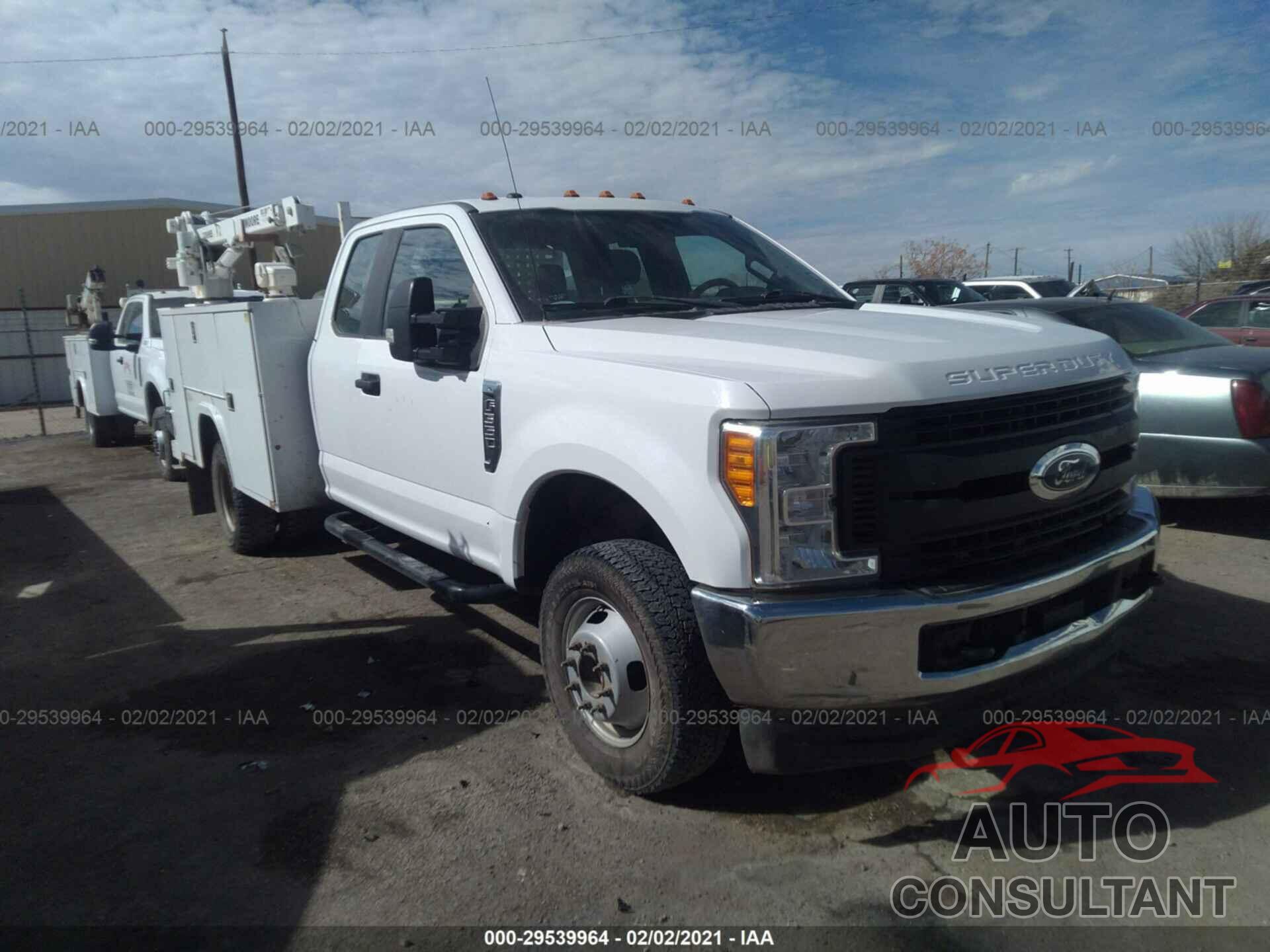 FORD SUPER DUTY F-350 DRW 2017 - 1FD8X3H68HEE45752