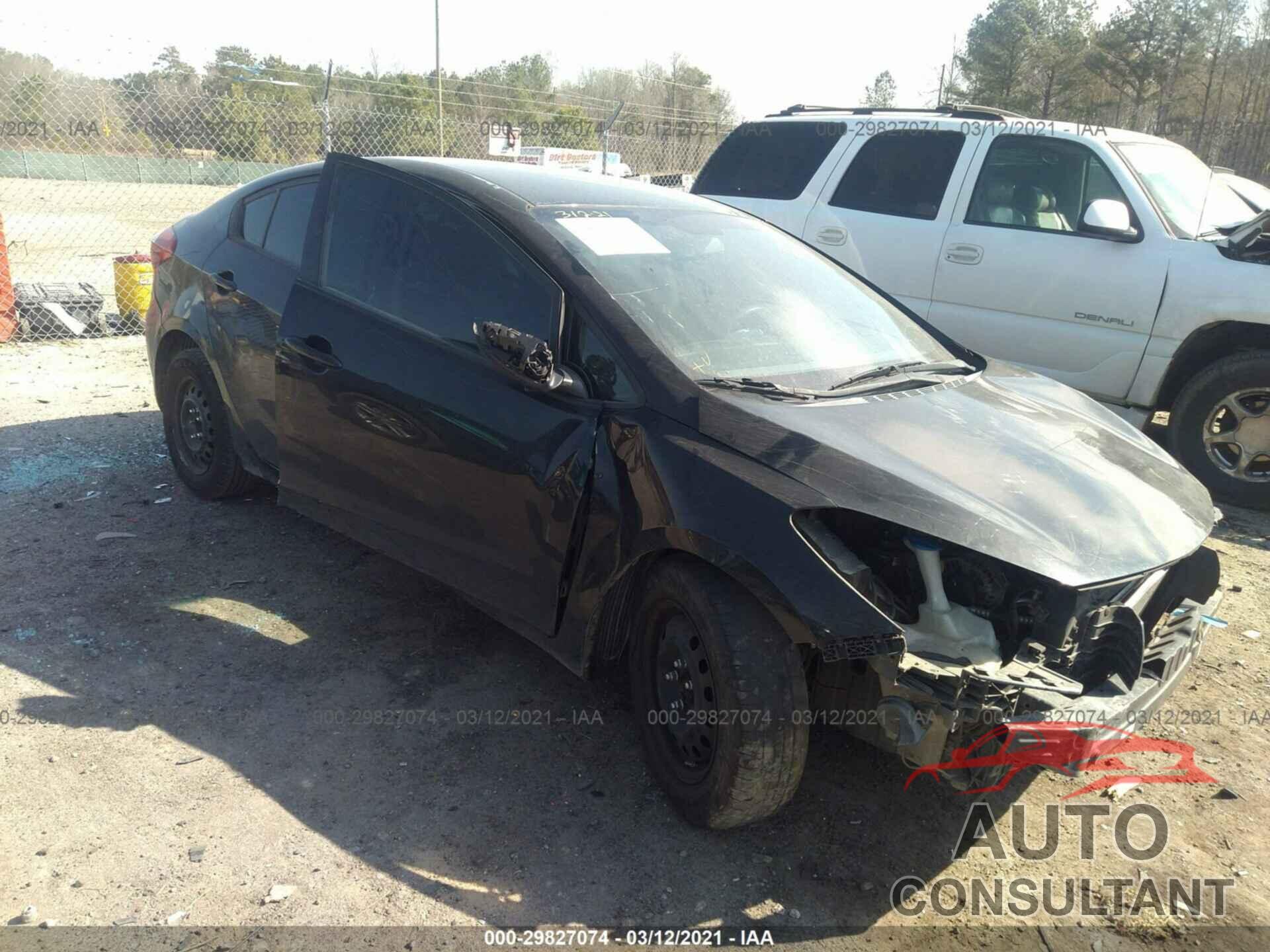 KIA FORTE 2016 - KNAFK4A68G5602637