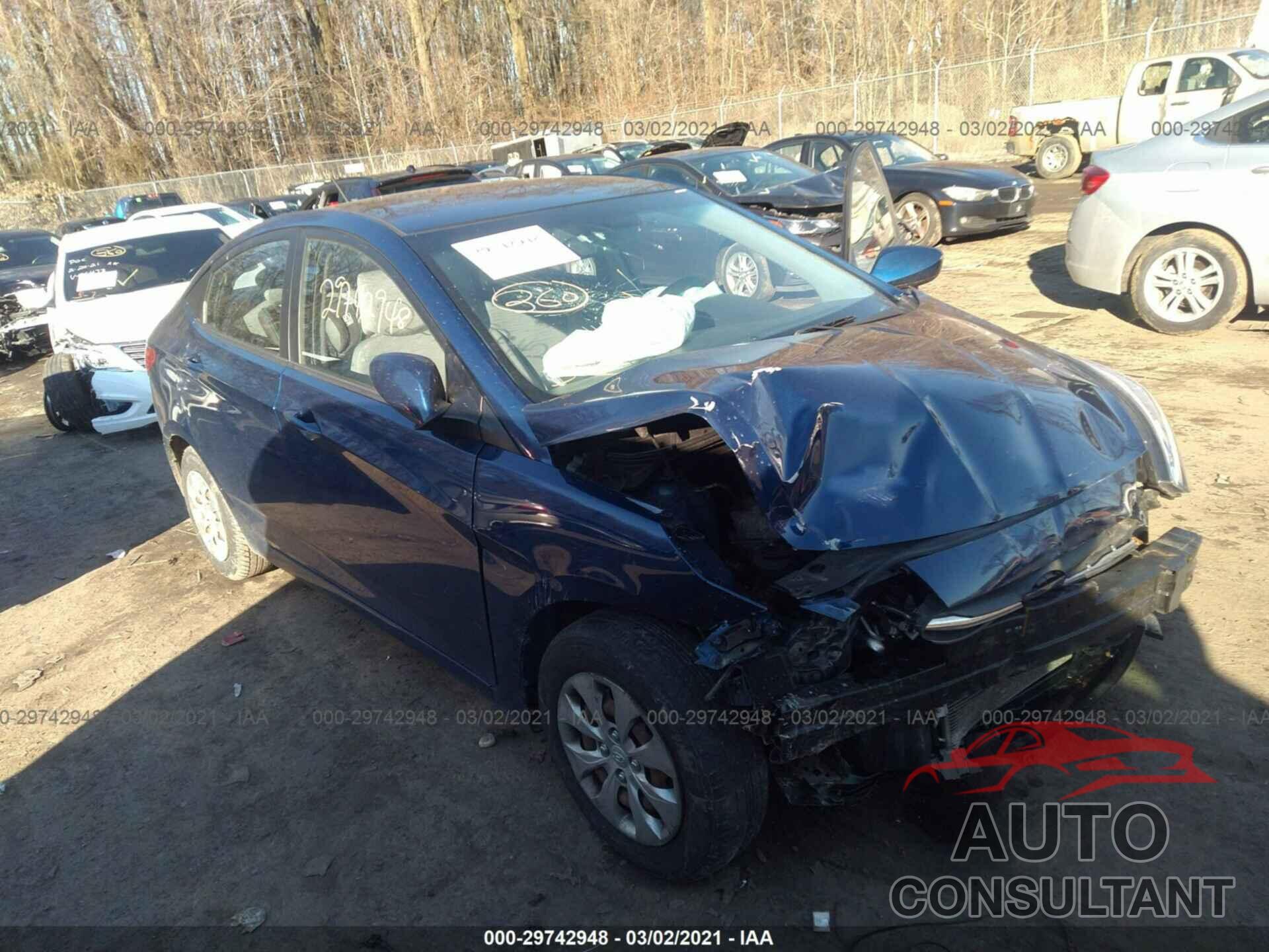 HYUNDAI ACCENT 2016 - KMHCT4AE2GU003812