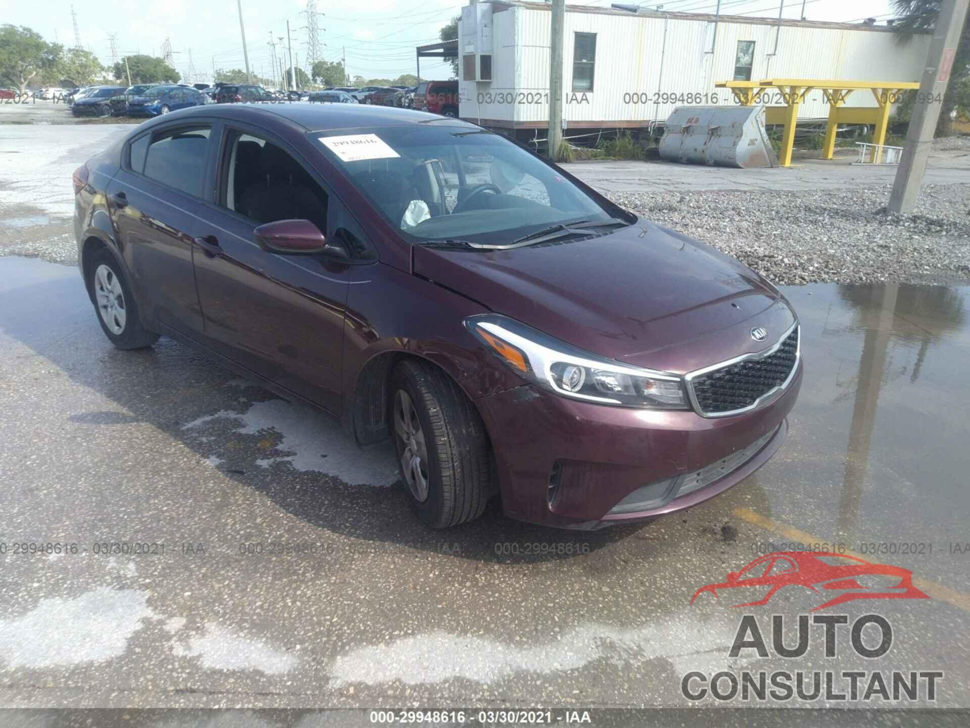 KIA FORTE 2018 - 3KPFK4A76JE258197