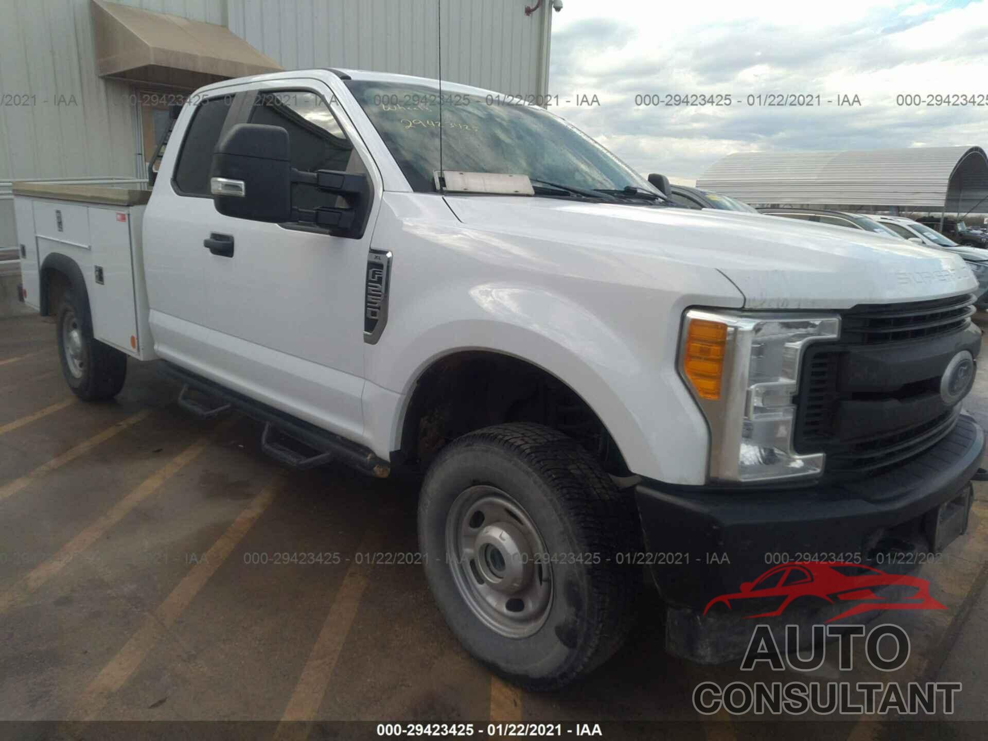 FORD SUPER DUTY F-250 SRW 2017 - 1FD7X2B65HEE74009