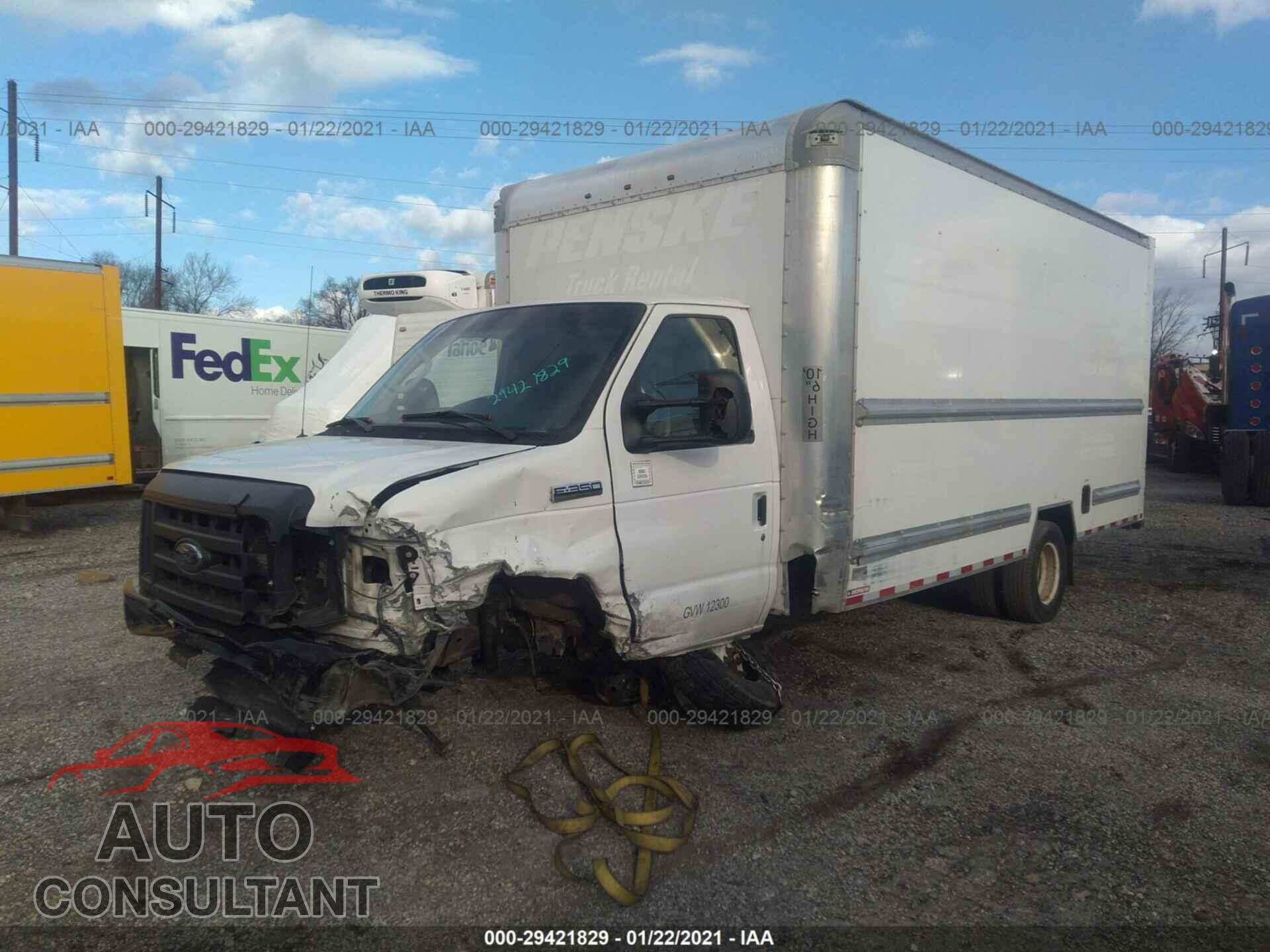 FORD E-SERIES CUTAWAY 2018 - 1FDWE3FS7JDC33577