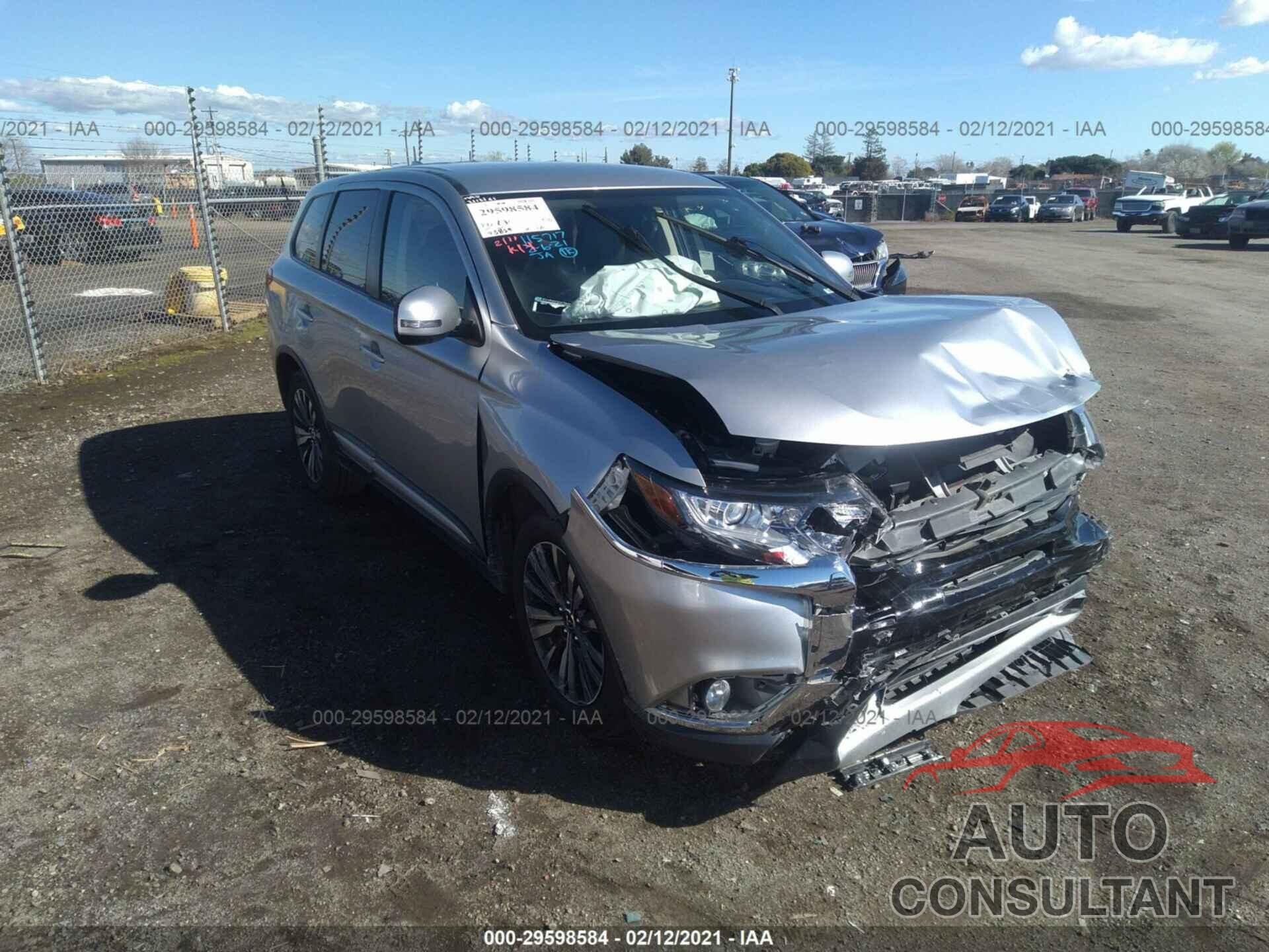 MITSUBISHI OUTLANDER 2019 - JA4AD3A36KZ044161