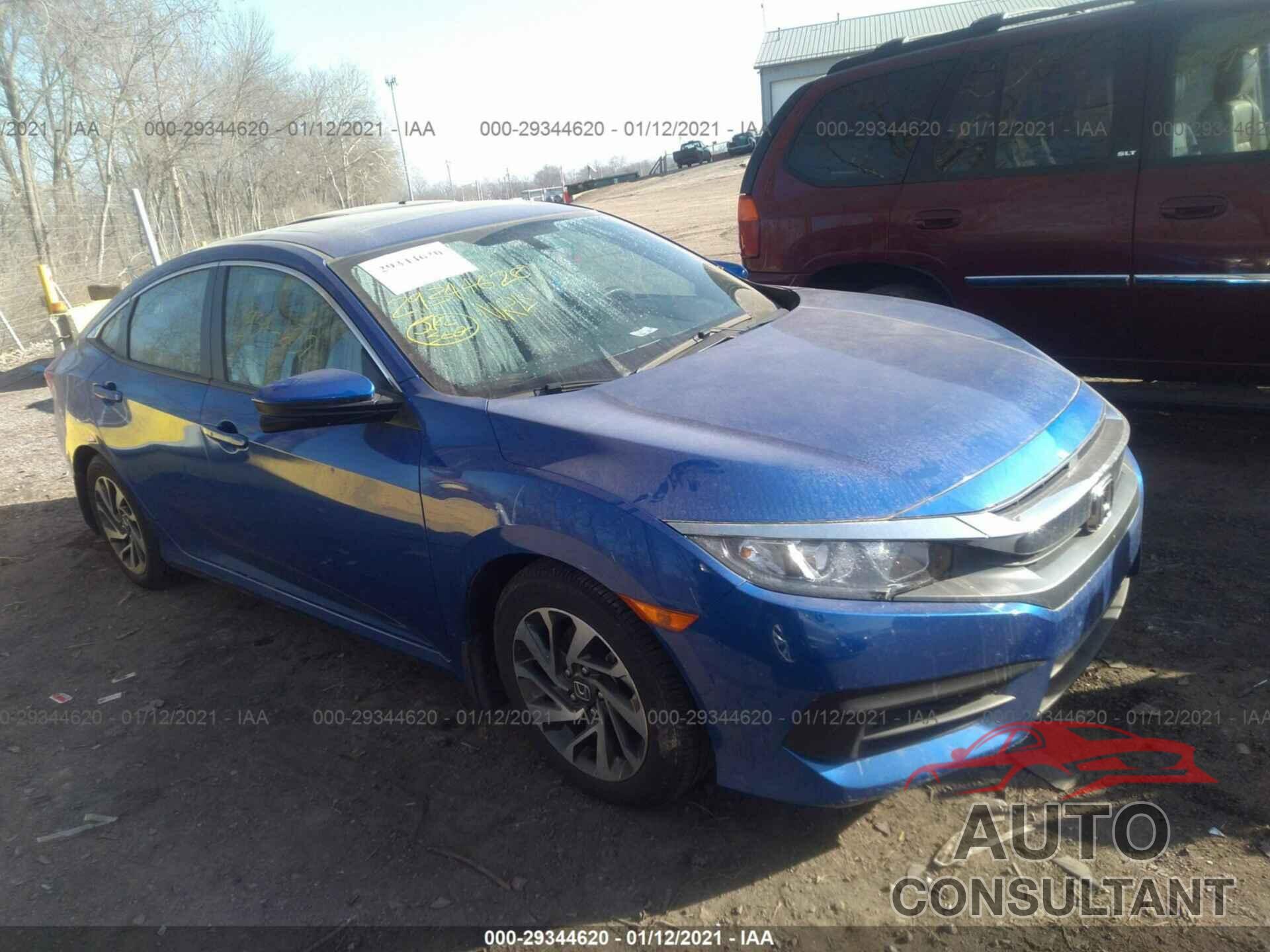 HONDA CIVIC SEDAN 2018 - 19XFC2F75JE044442