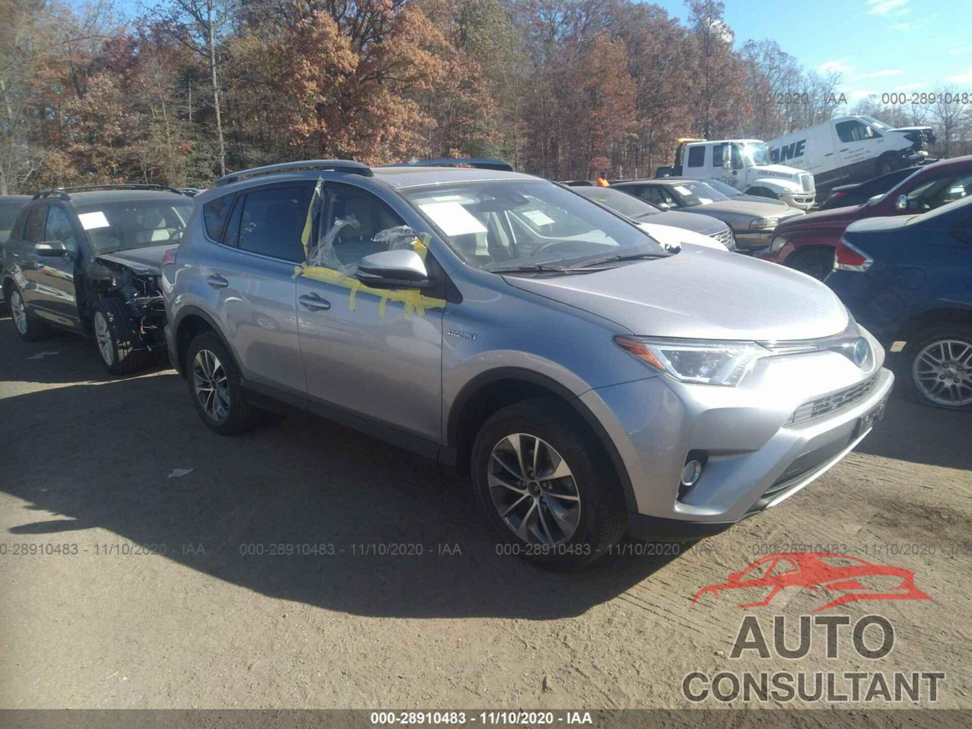 TOYOTA RAV4 HYBRID 2017 - JTMRJREV6HD132813