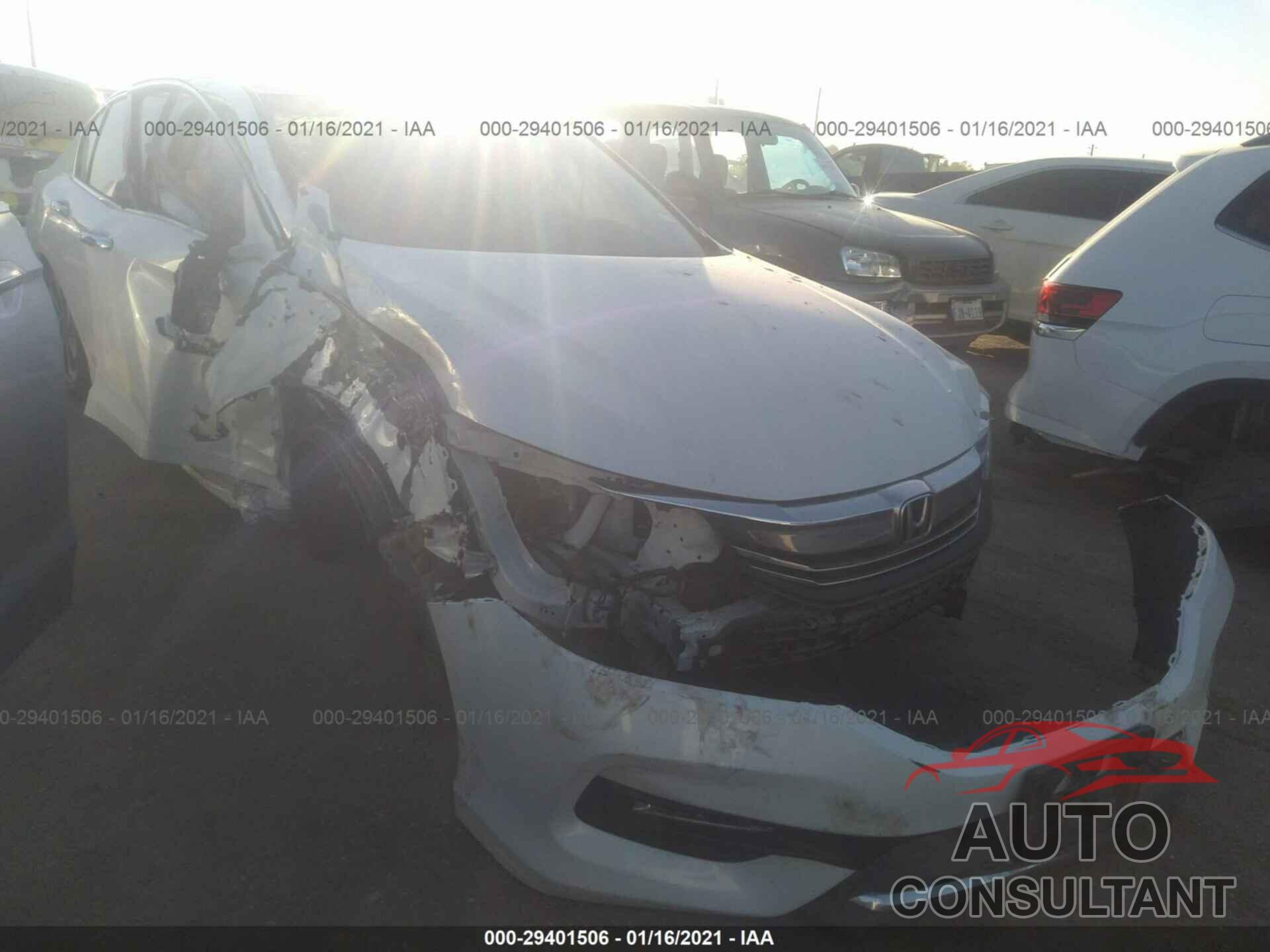 HONDA ACCORD SEDAN 2017 - 1HGCR3F84HA033480