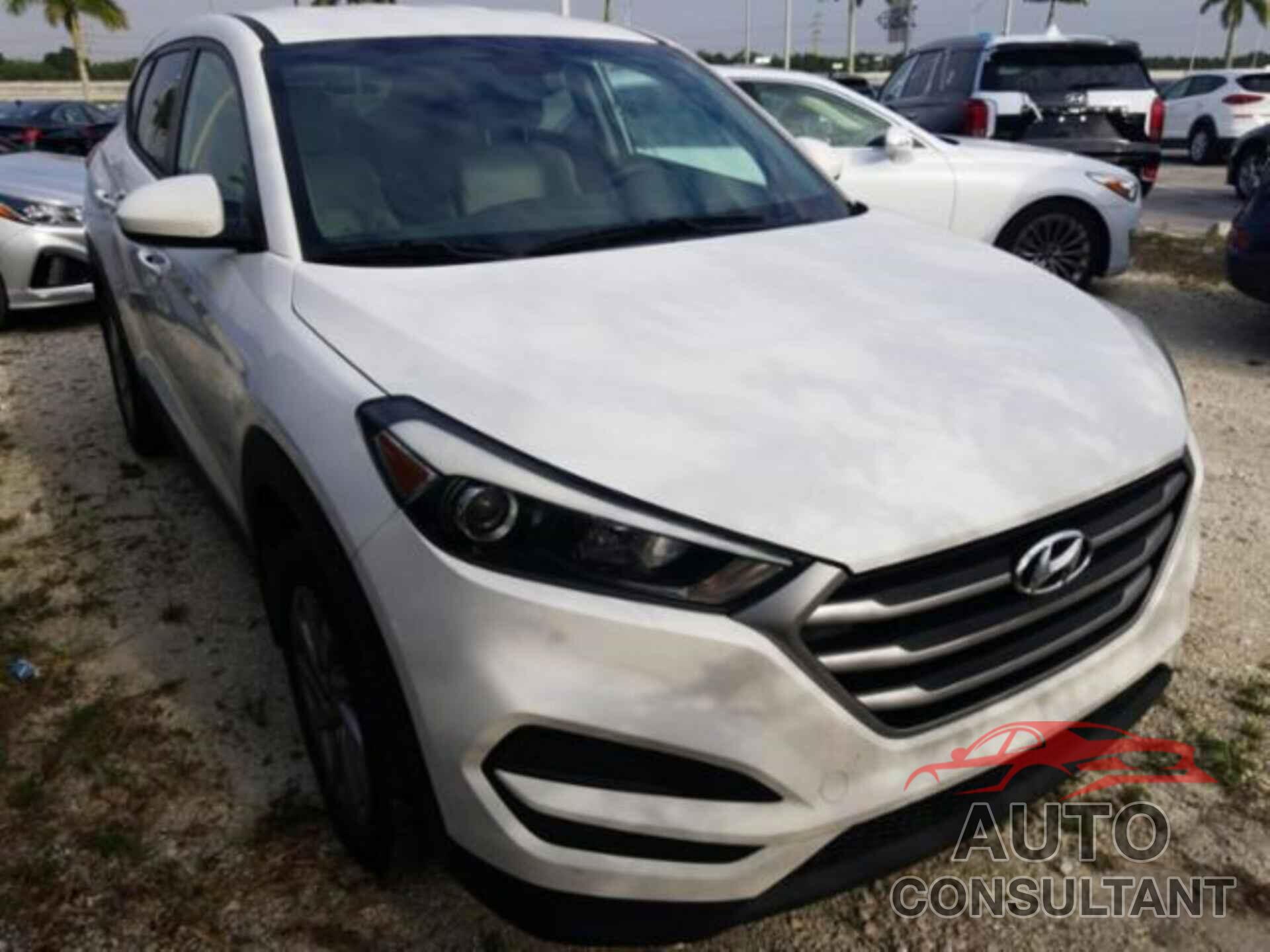 HYUNDAI TUCSON 2017 - KM8J23A4XHU576745