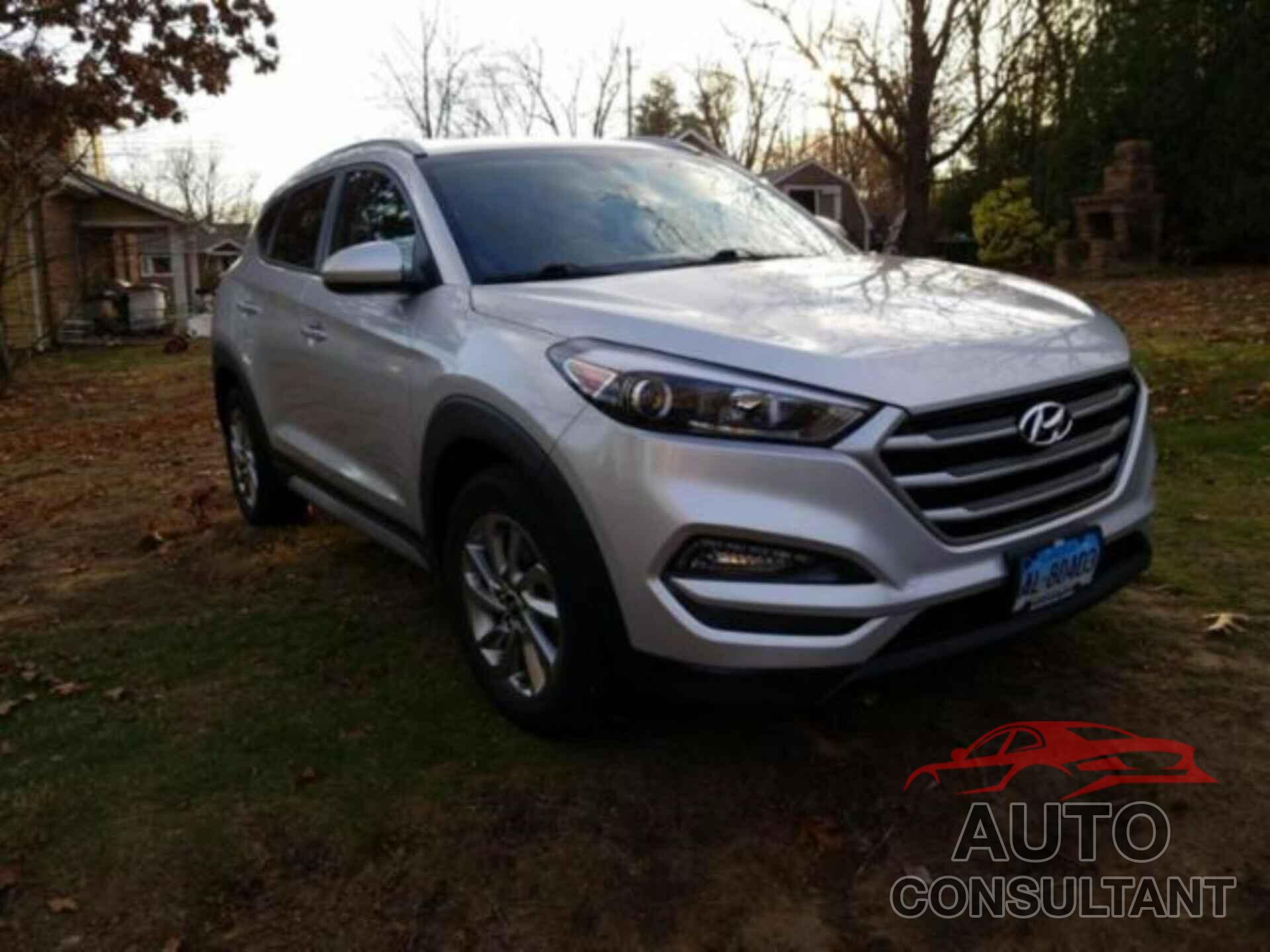 HYUNDAI TUCSON 2017 - KM8J3CA49HU520082