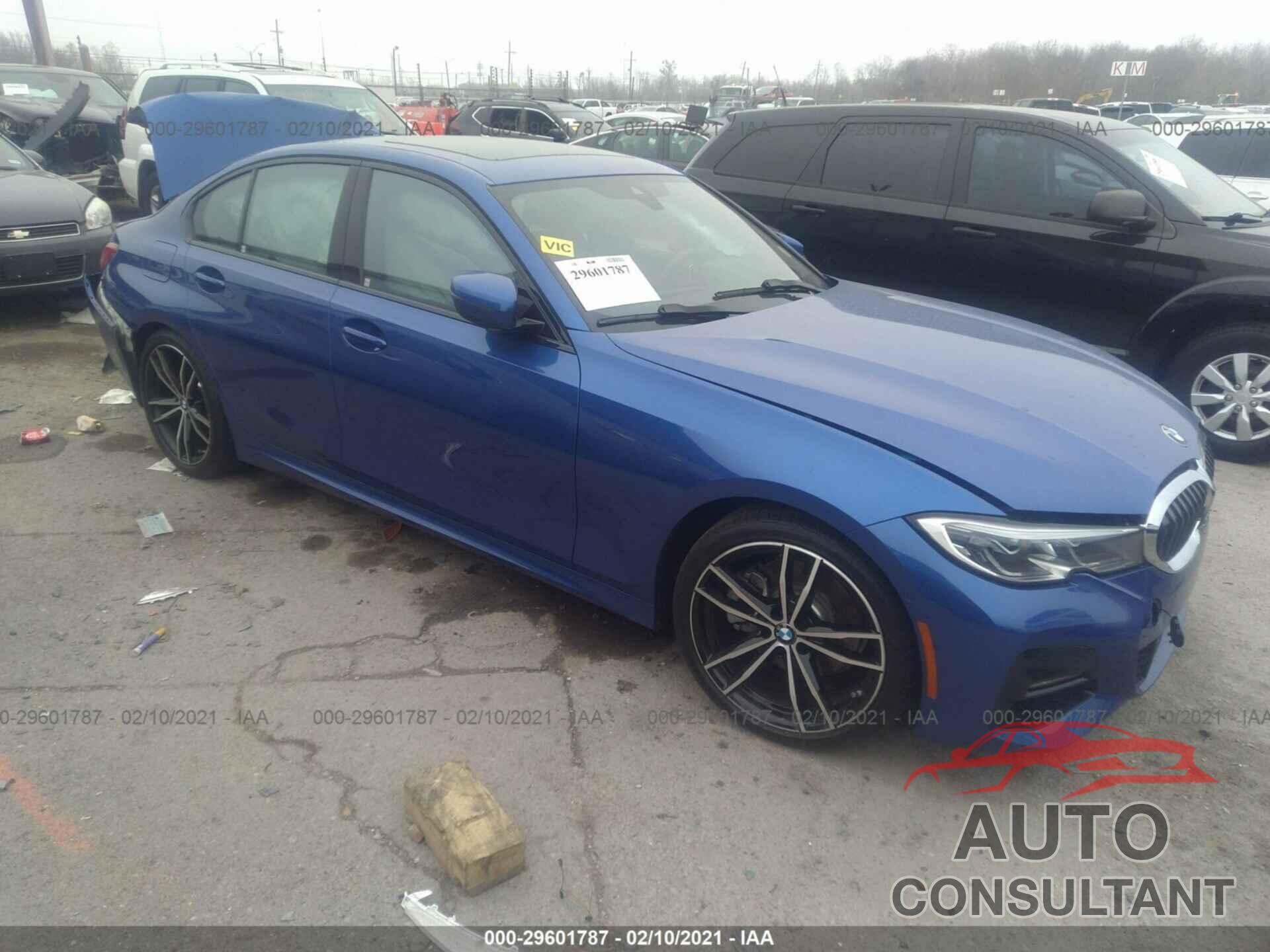 BMW 3 SERIES 2019 - WBA5R1C5XKAE81624