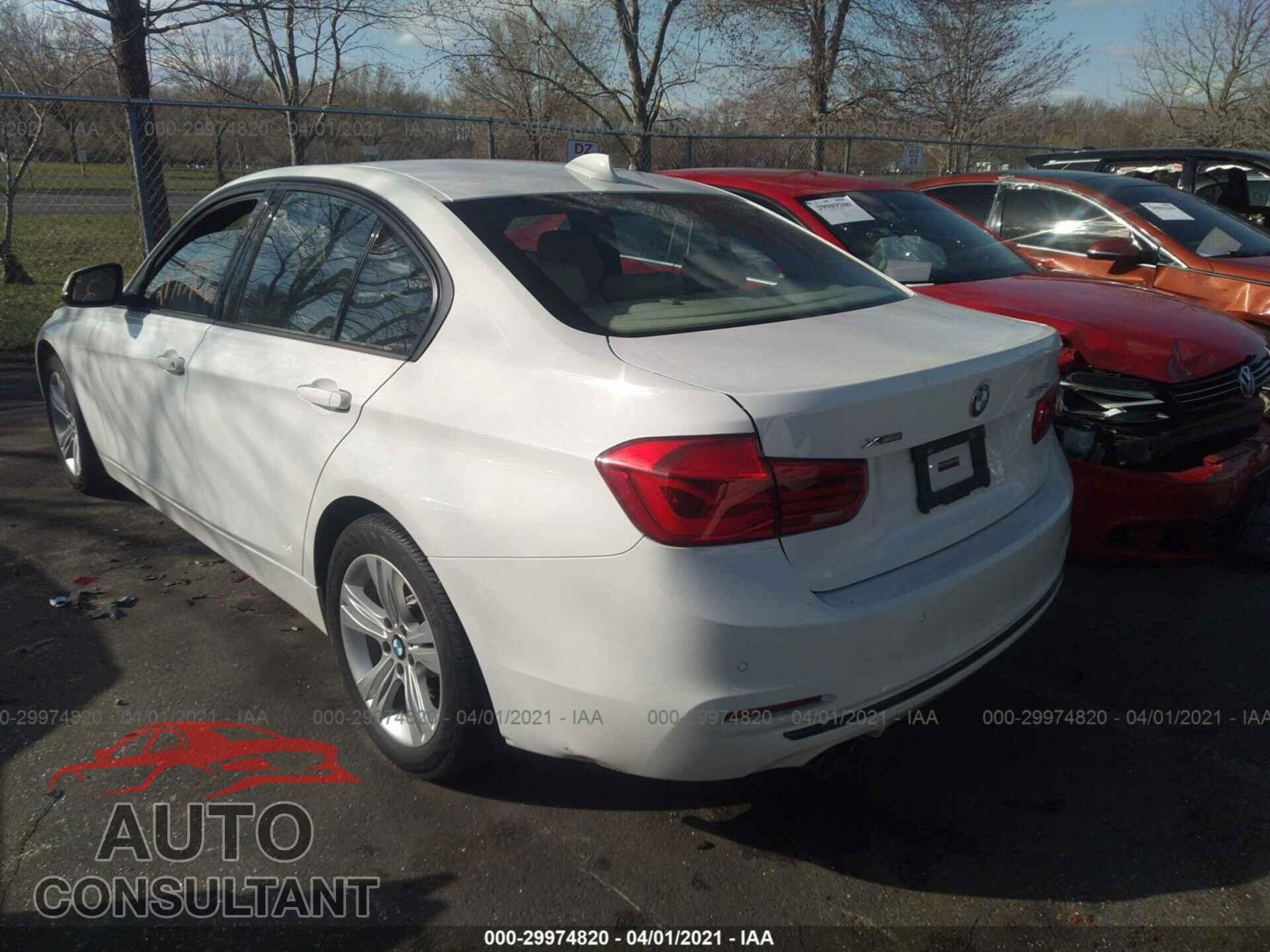 BMW 3 SERIES 2016 - WBA8E3G52GNU05455