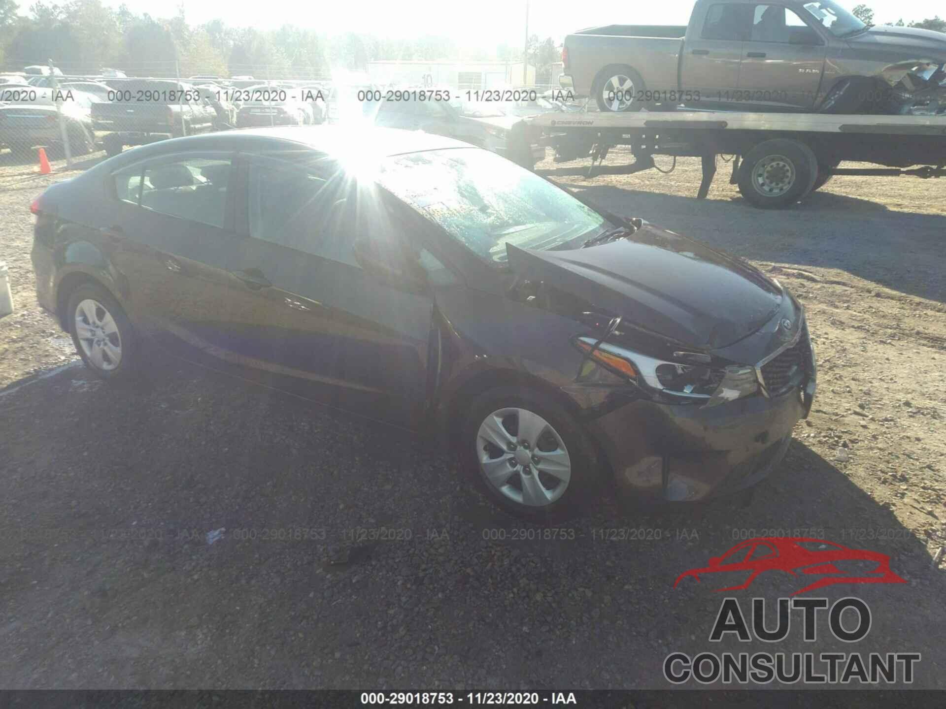 KIA FORTE 2018 - 3KPFK4A79JE181096