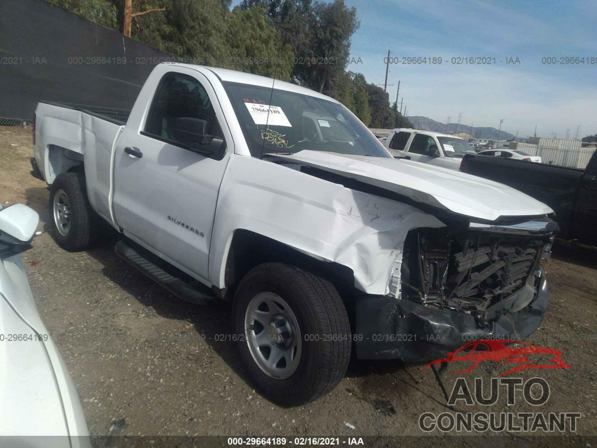 CHEVROLET SILVERADO 1500 2018 - 1GCNCNEC2JZ206026