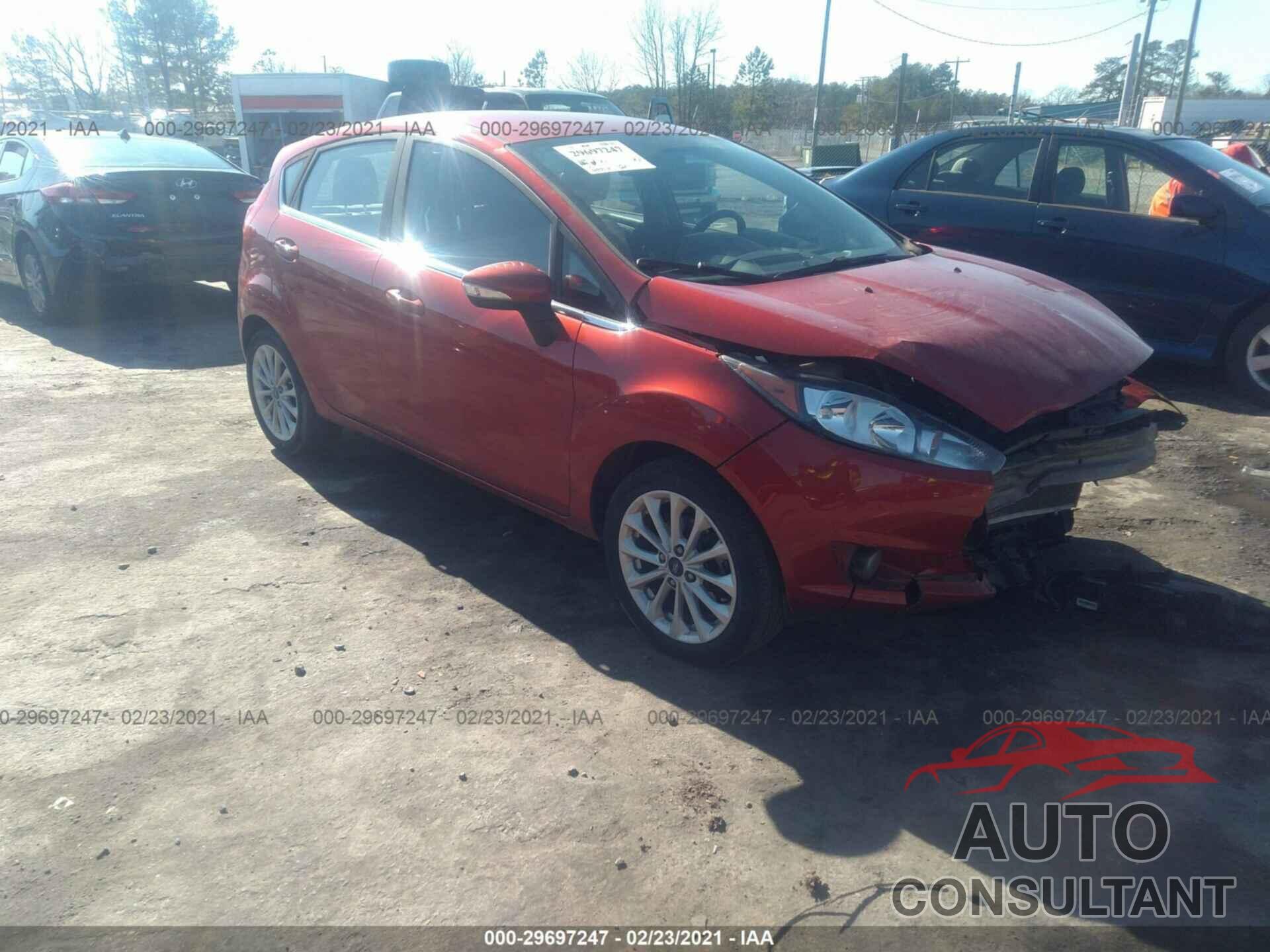 FORD FIESTA 2018 - 3FADP4FJ2JM123324