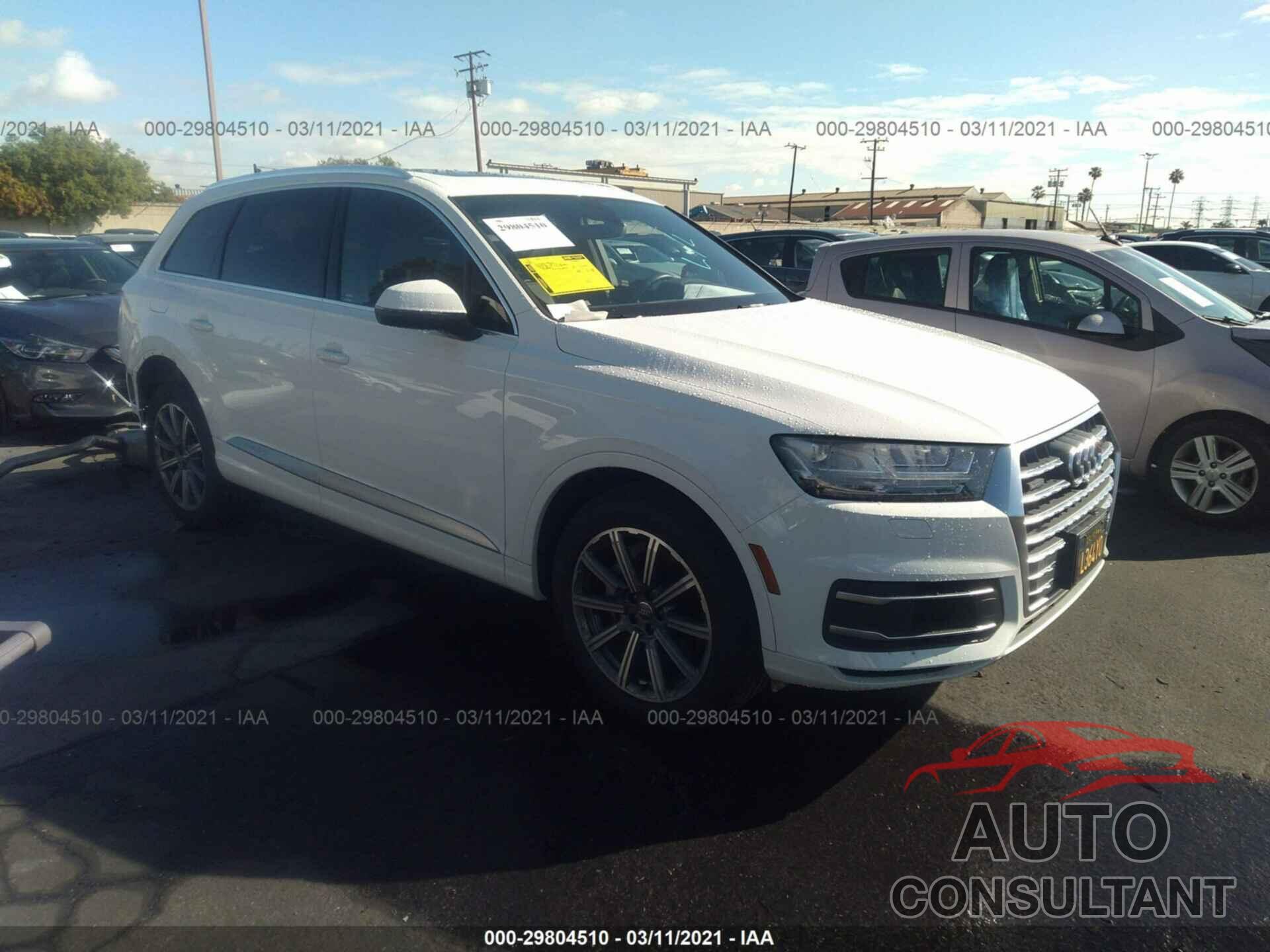 AUDI Q7 2018 - WA1LAAF74JD020485