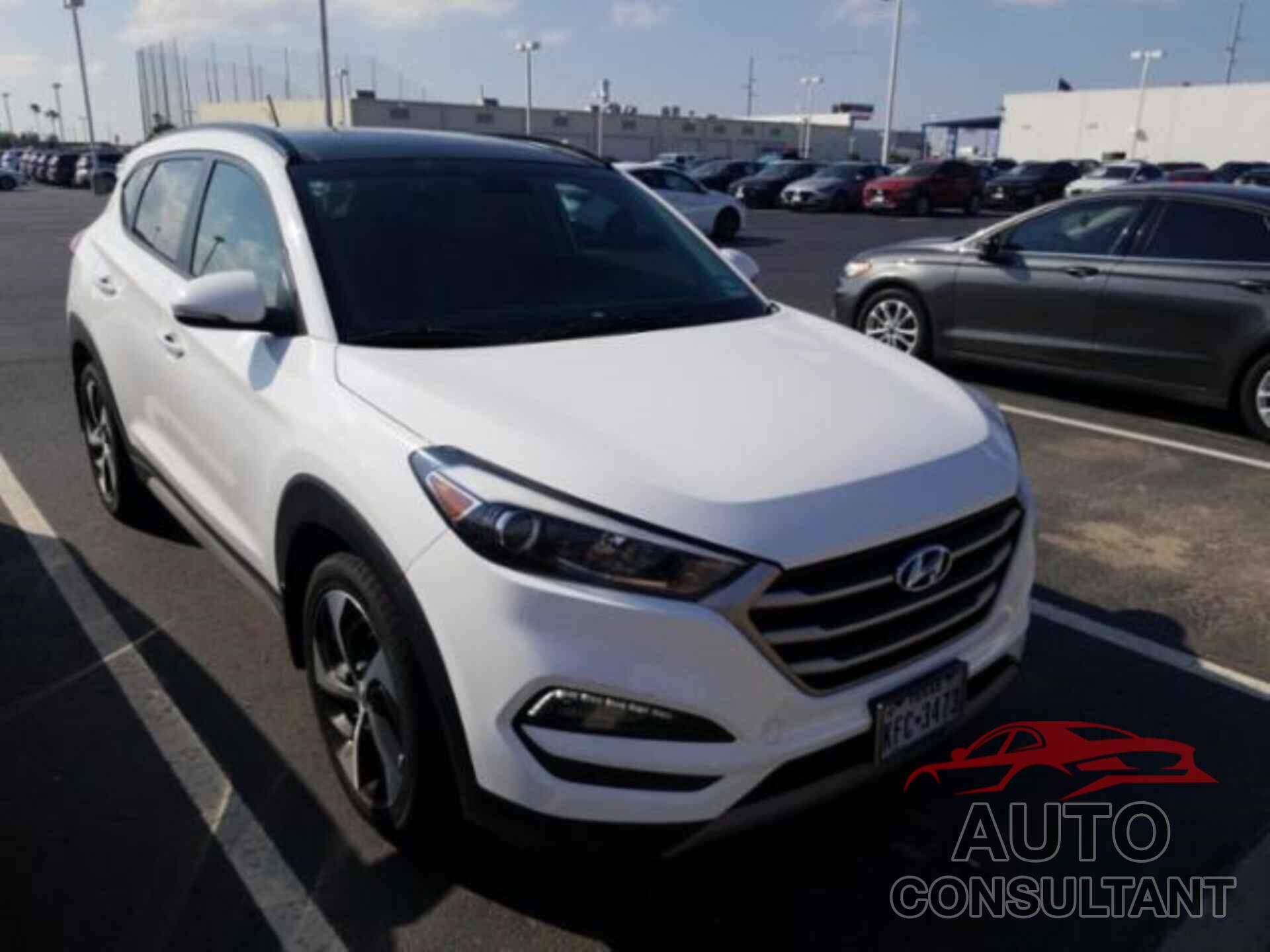 HYUNDAI TUCSON 2017 - KM8J33A2XHU577552