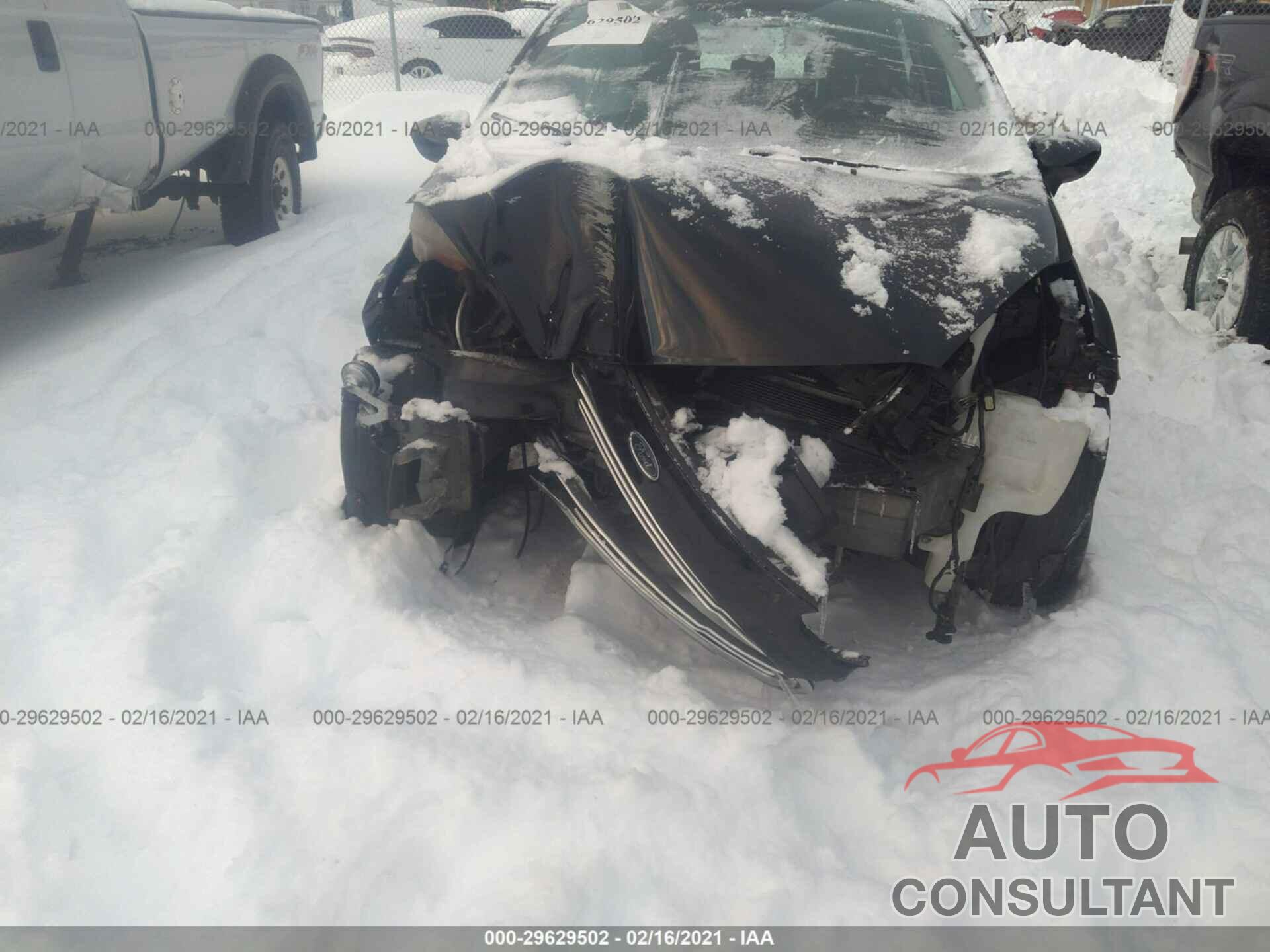 FORD FIESTA 2016 - 3FADP4TJ2GM172410