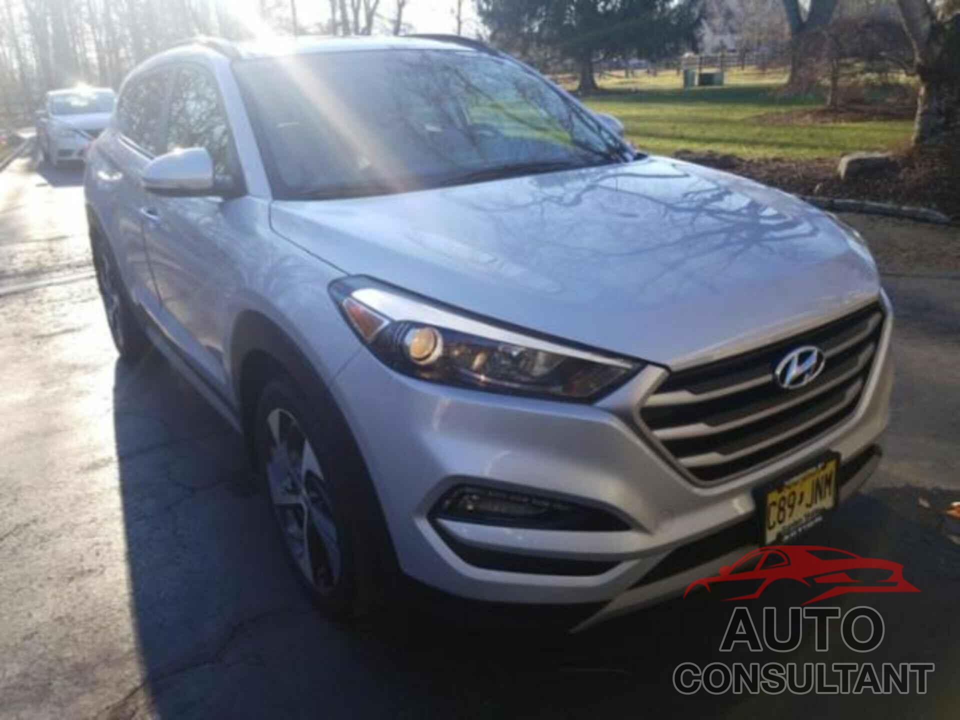 HYUNDAI TUCSON 2017 - KM8J3CA23HU570877