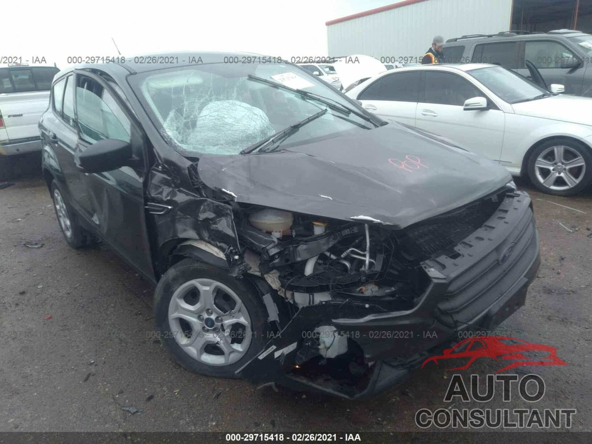 FORD ESCAPE 2019 - 1FMCU0F76KUB01038