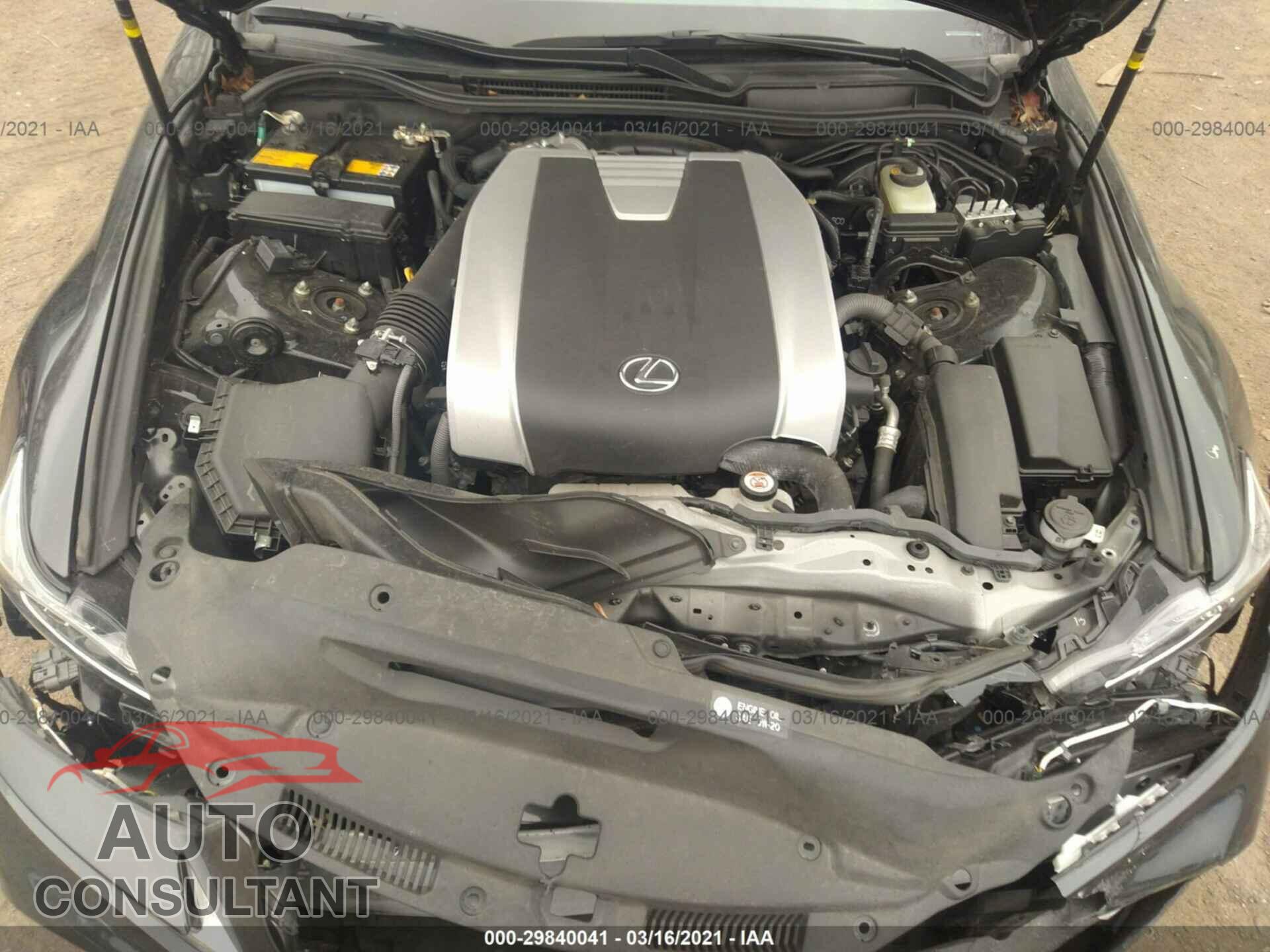 LEXUS IS 2018 - JTHC81D25J5027852