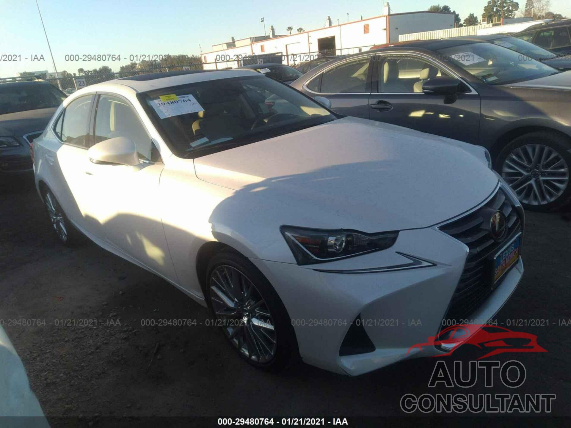 LEXUS IS 2018 - JTHBA1D2XJ5067909