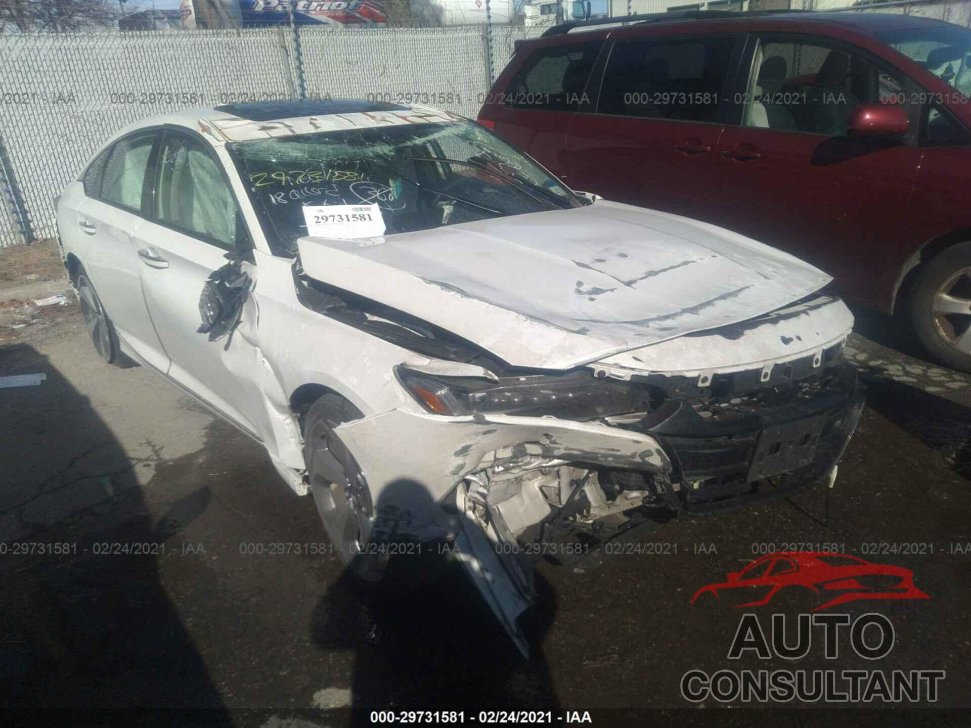 HONDA ACCORD SEDAN 2018 - 1HGCV2F99JA048612