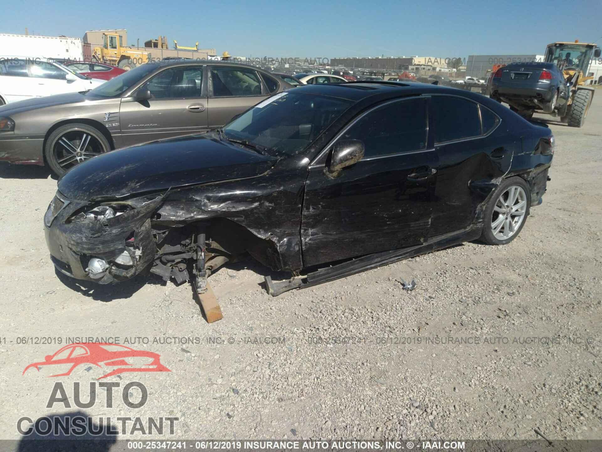 LEXUS IS 2008 - JTHBE262985021067