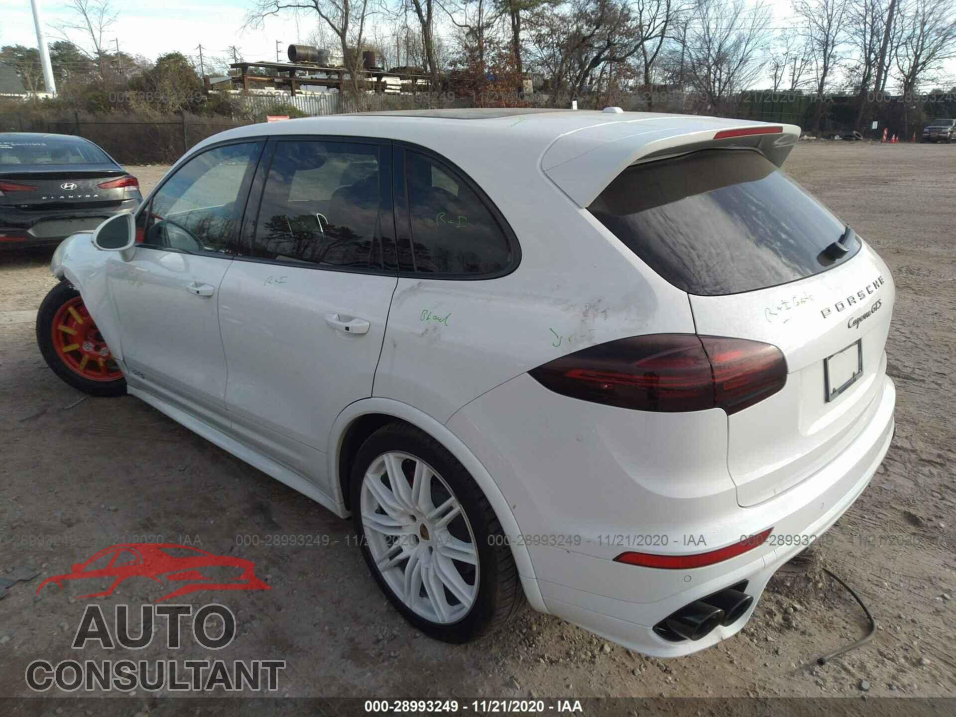 PORSCHE CAYENNE 2017 - WP1AD2A20HLA81367