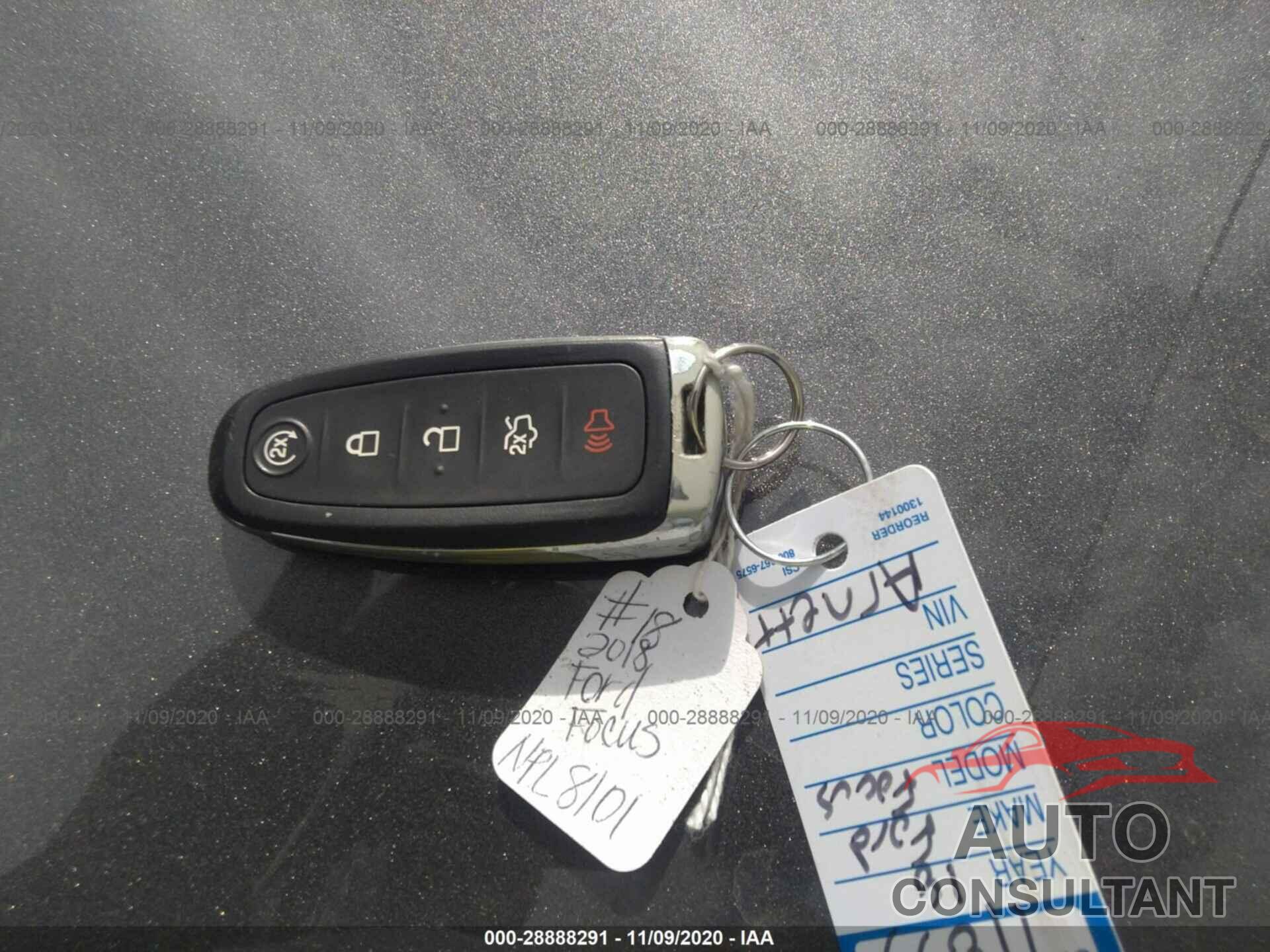 FORD FOCUS 2018 - 1FADP3J25JL246322