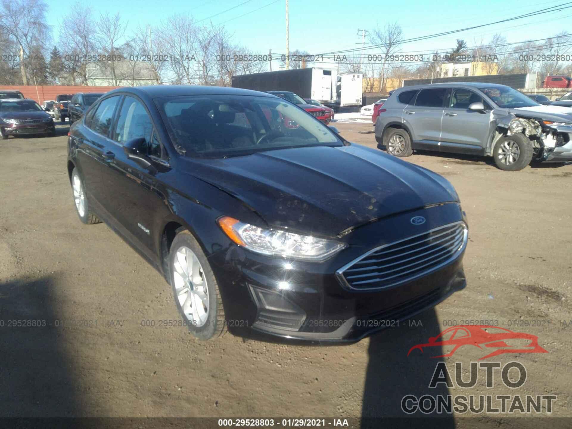 FORD FUSION HYBRID 2019 - 3FA6P0LU7KR240269