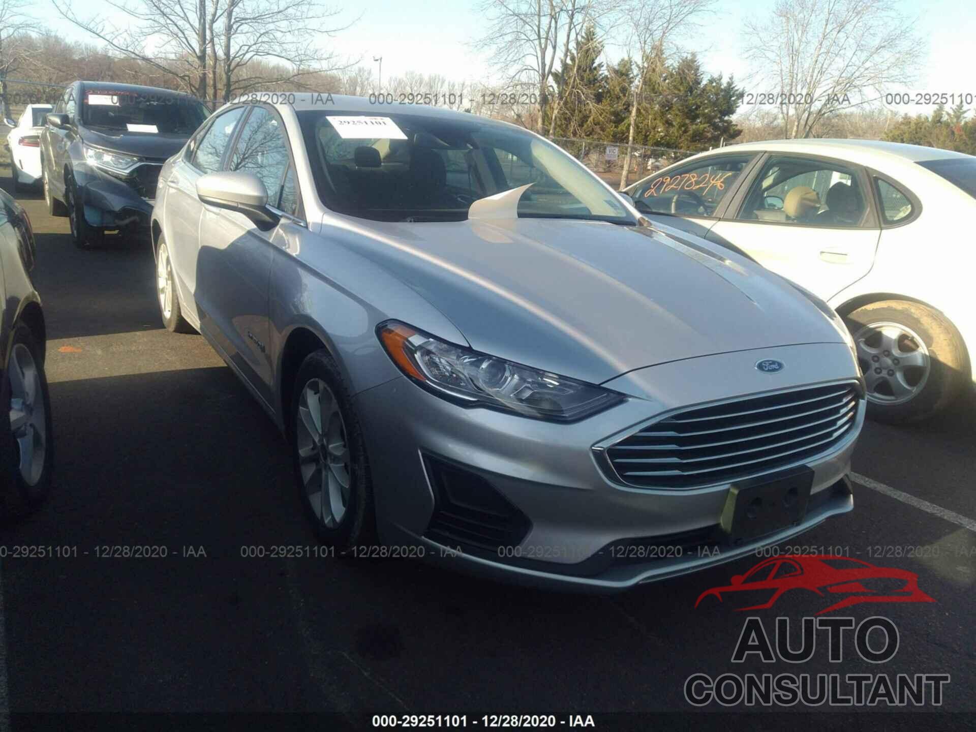 FORD FUSION HYBRID 2019 - 3FA6P0LU7KR126269