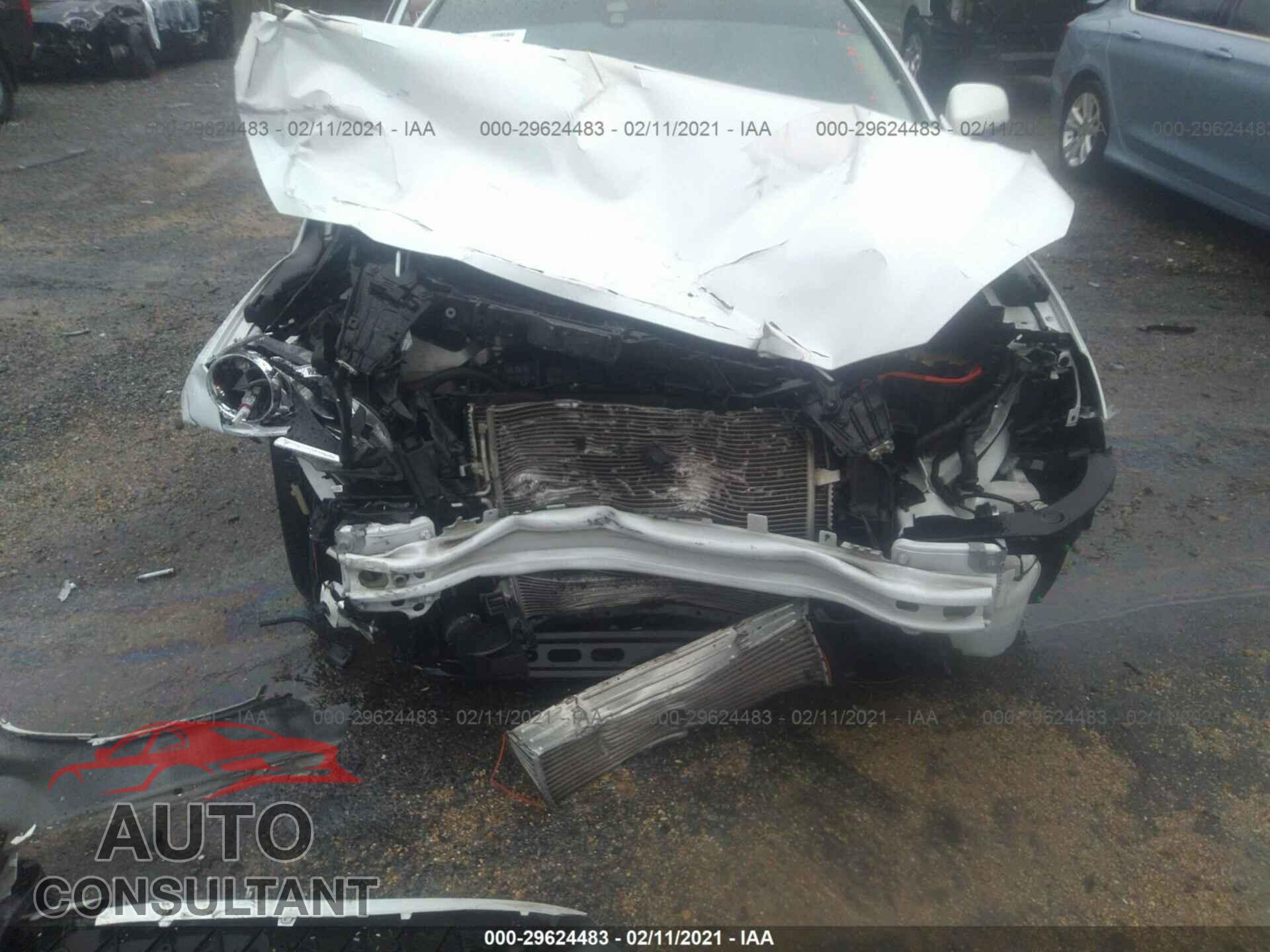 VOLVO V60 2017 - YV140MEK0H1364356