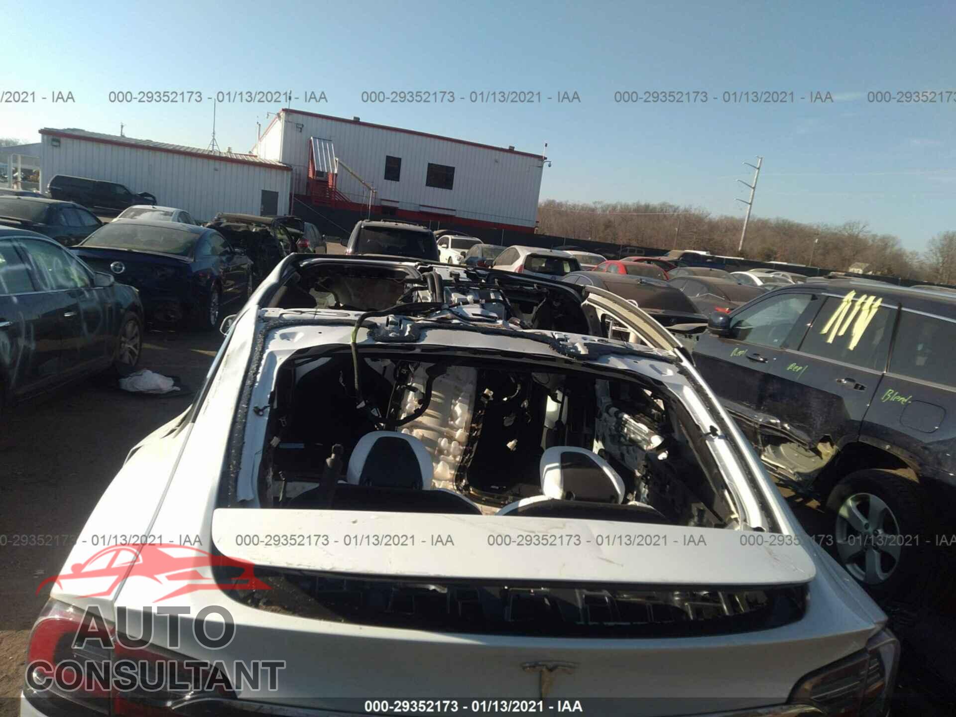 TESLA MODEL X 2018 - 5YJXCAE20JF120468