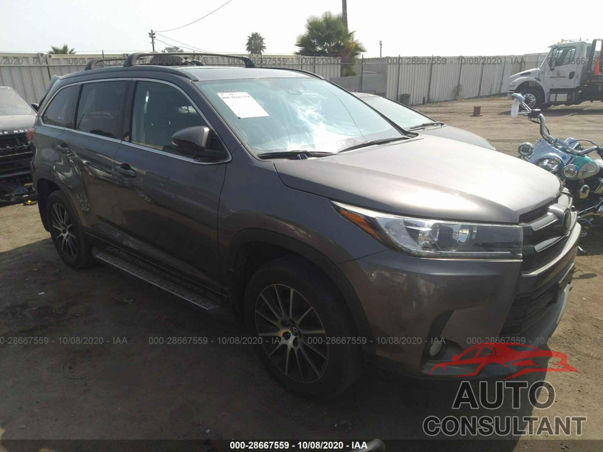 TOYOTA HIGHLANDER 2018 - 5TDKZRFH1JS541685