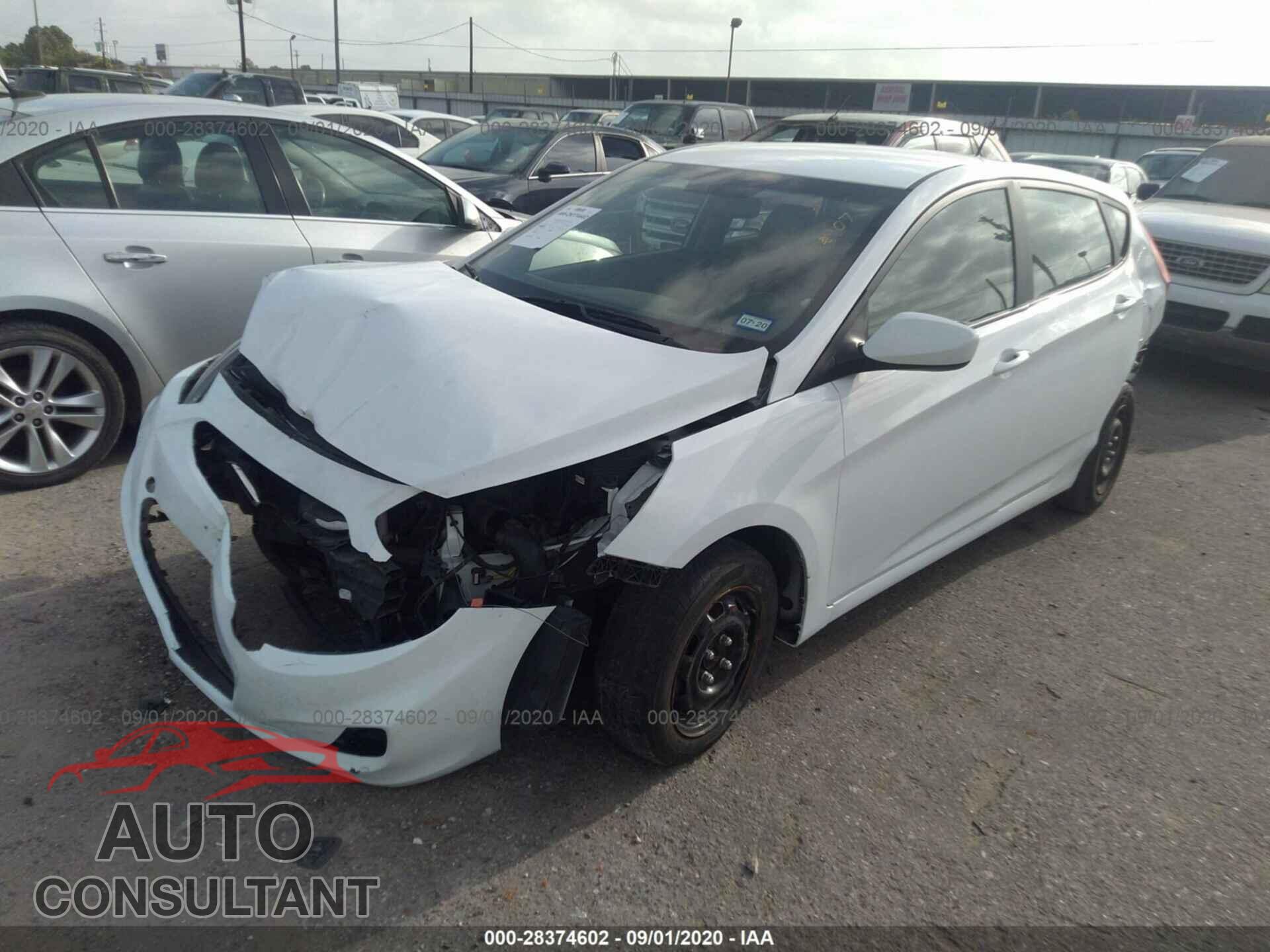 HYUNDAI ACCENT 2017 - KMHCT5AE4HU313337