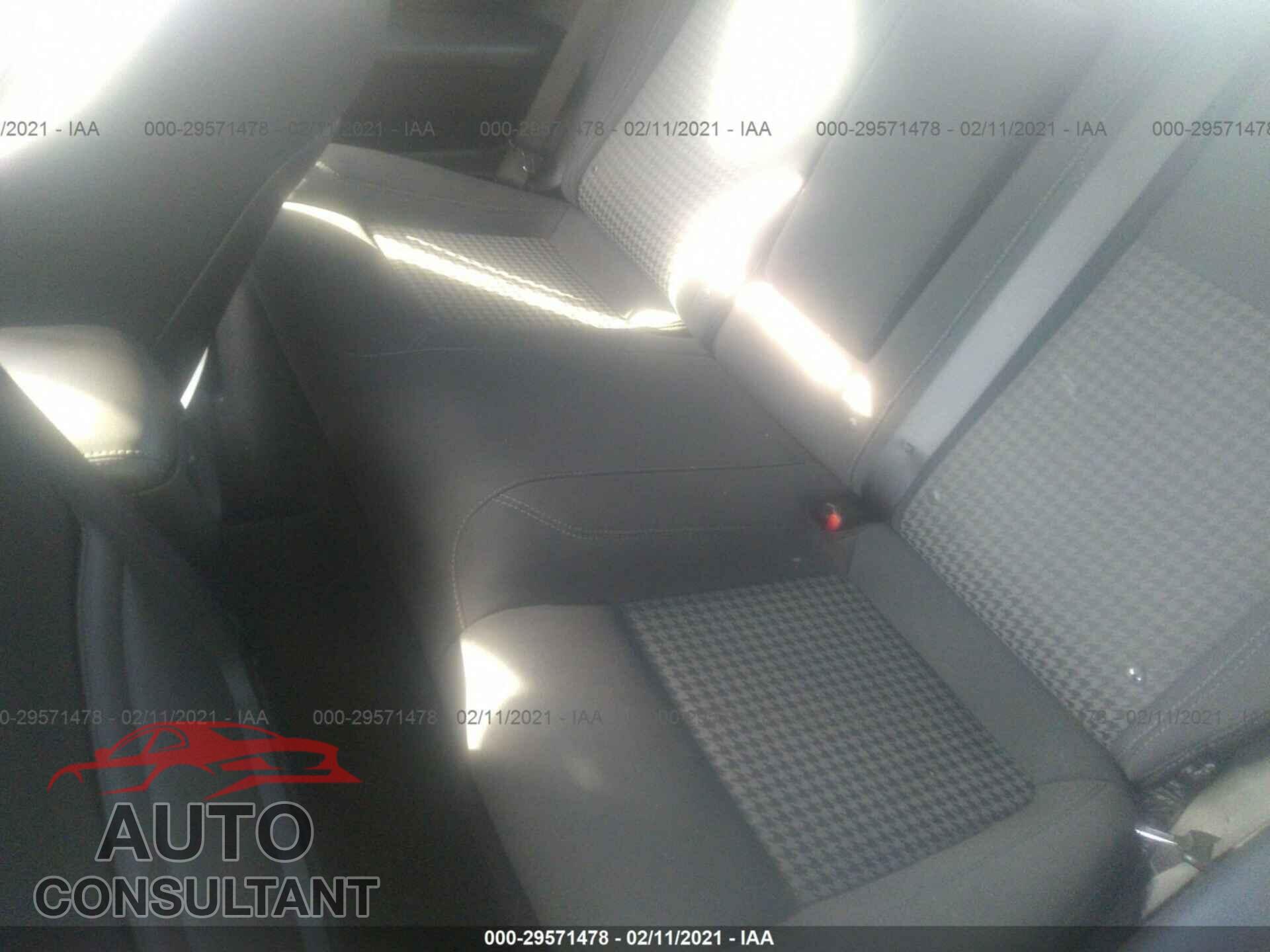DODGE CHALLENGER 2019 - 2C3CDZAG1KH669947