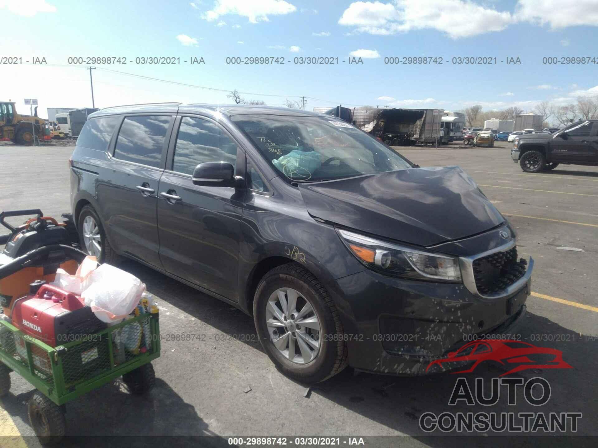 KIA SEDONA 2017 - KNDMB5C12H6247347