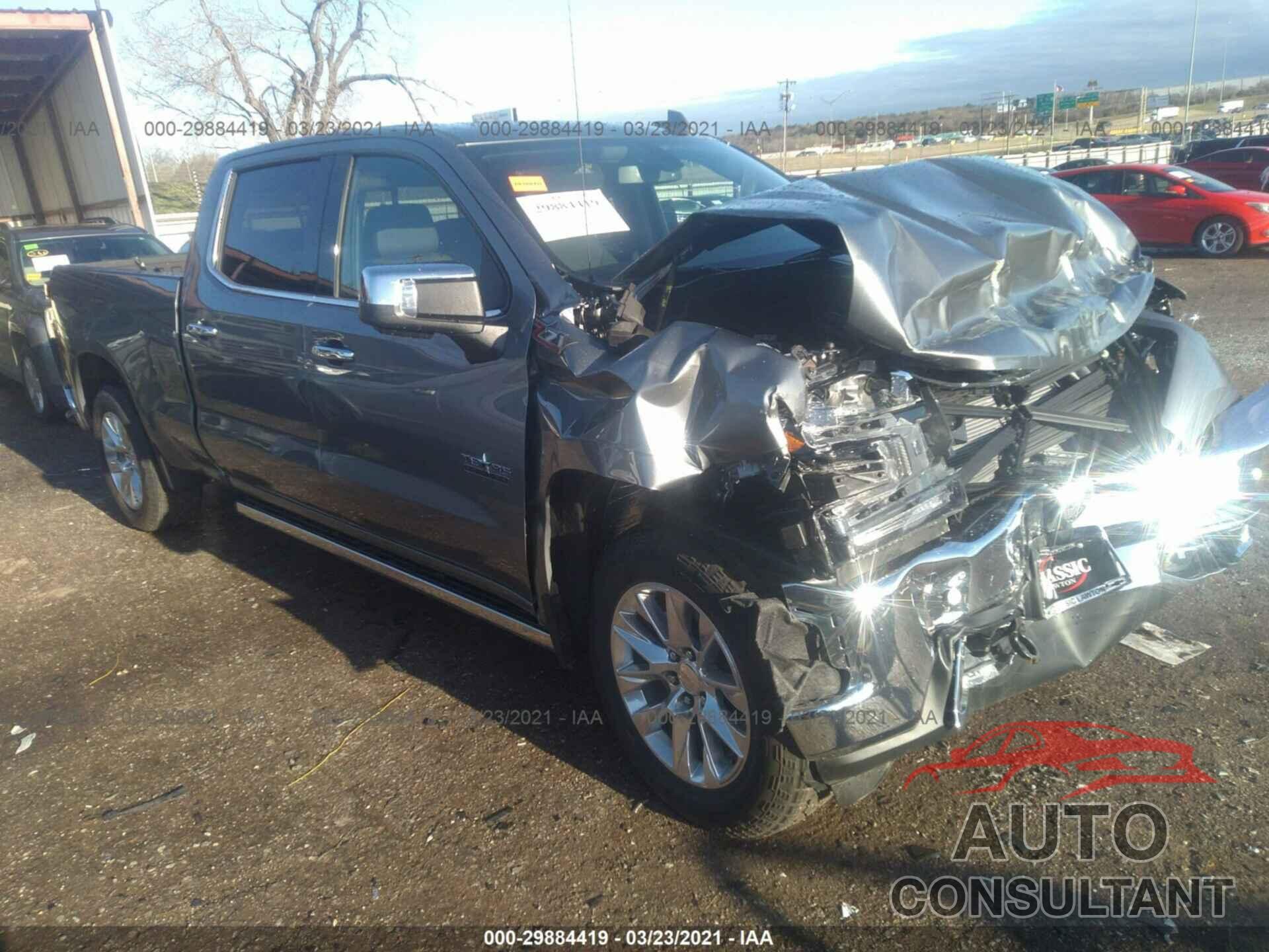 CHEVROLET SILVERADO 1500 2021 - 1GCUYGED8MZ222303