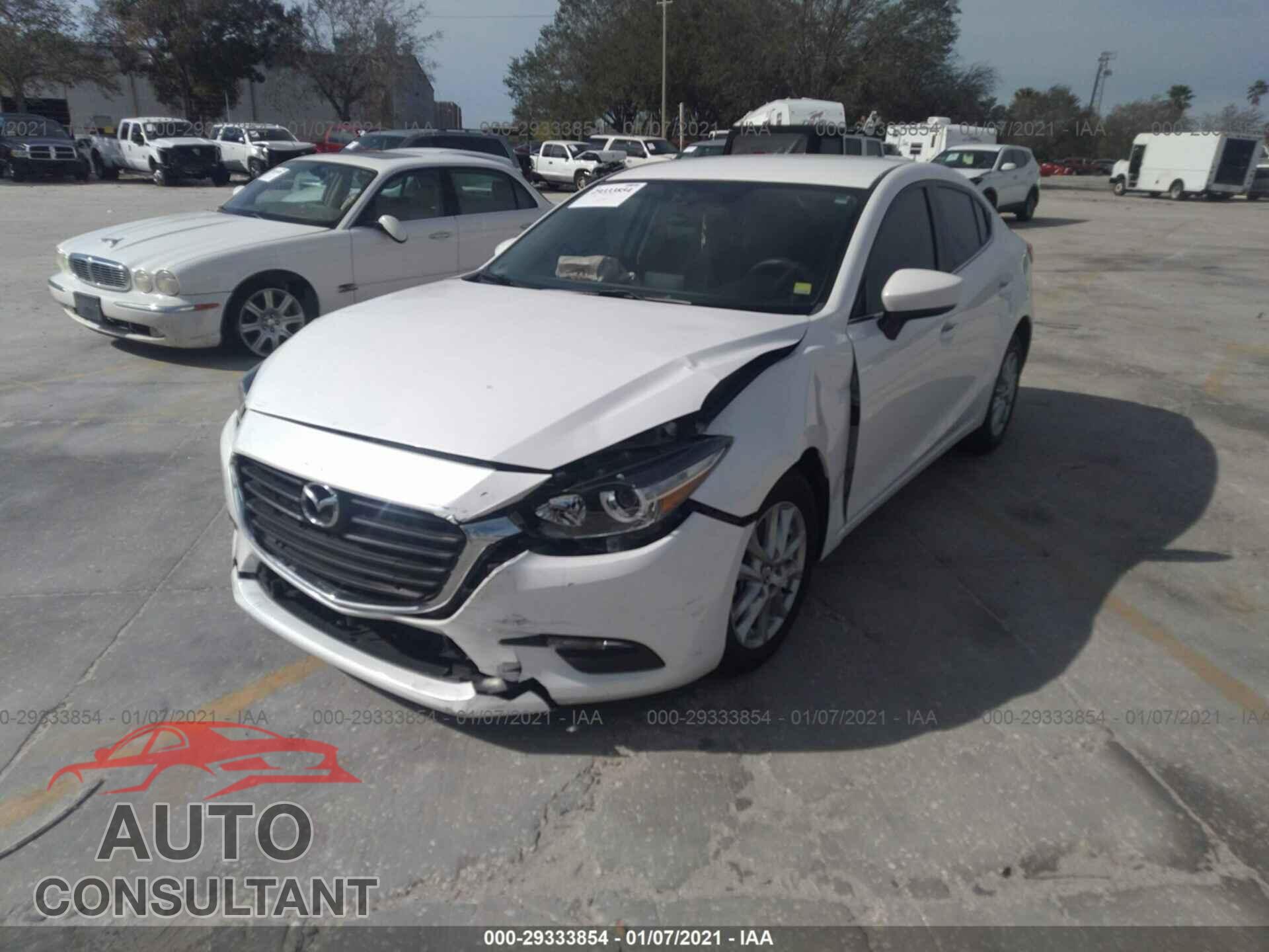 MAZDA MAZDA3 2017 - 3MZBN1U7XHM122927