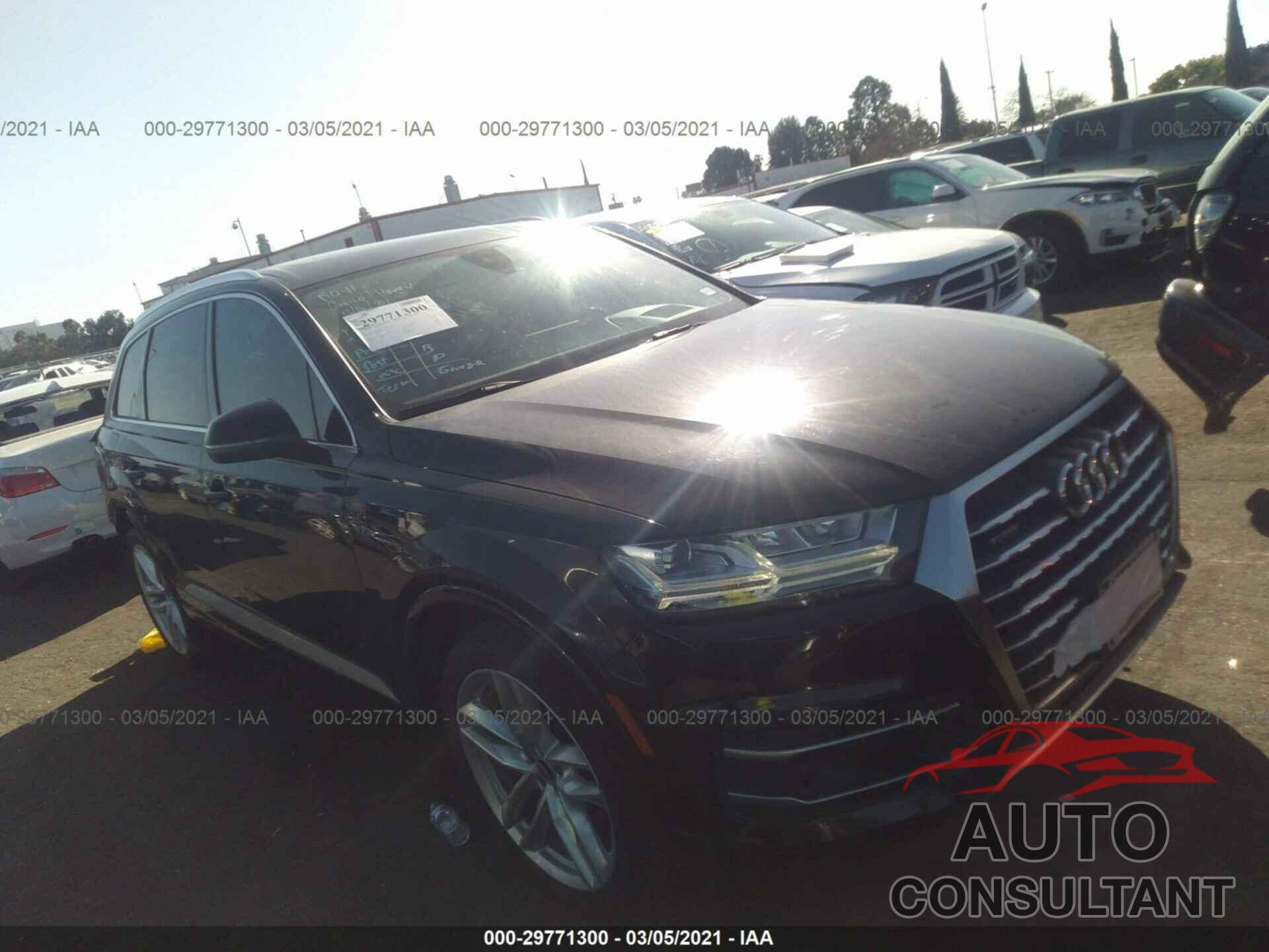 AUDI Q7 2017 - WA1VAAF72HD020908