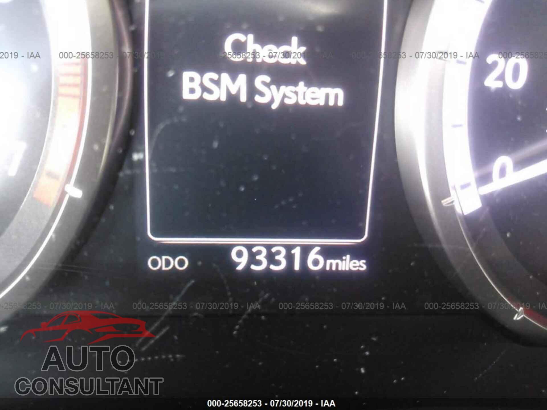 LEXUS RC 2015 - JTHSE5BC2F5000803