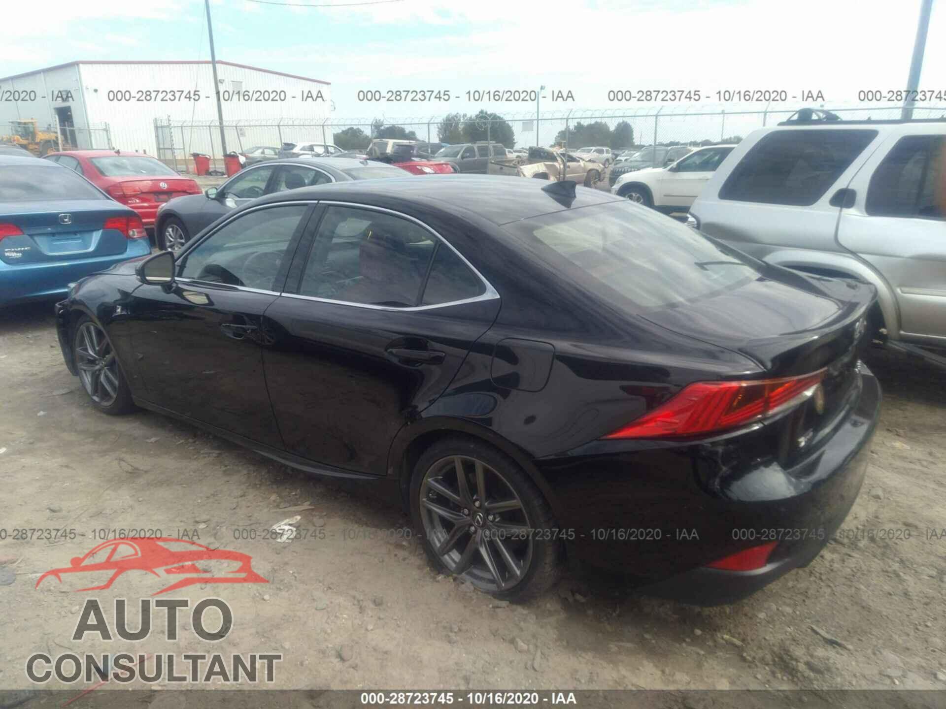 LEXUS IS 2018 - JTHBA1D25J5077893