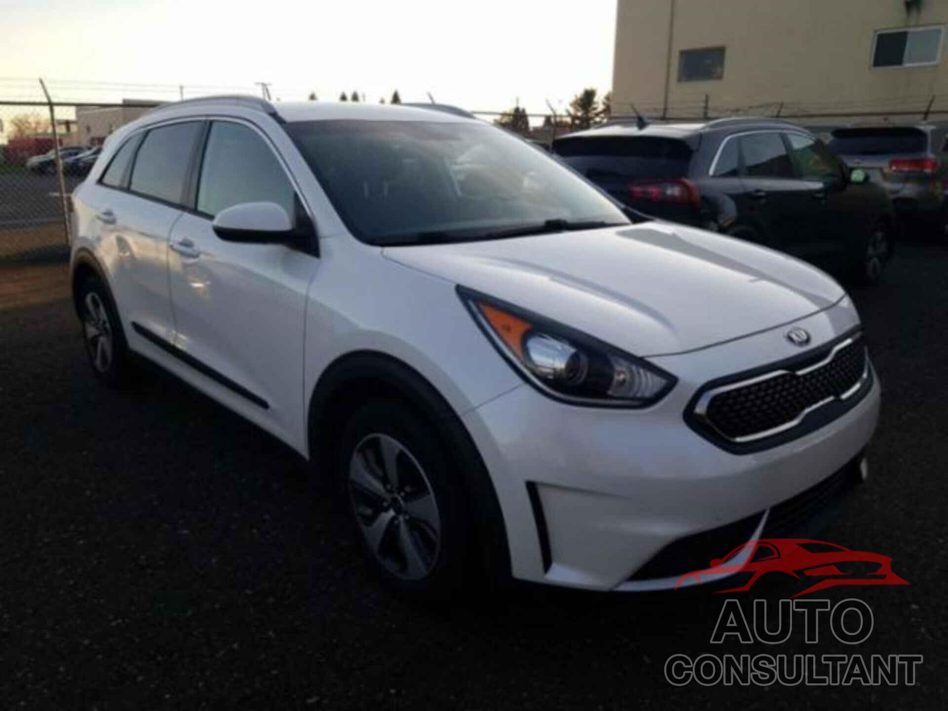 KIA NIRO 2017 - KNDCB3LC5H5053614