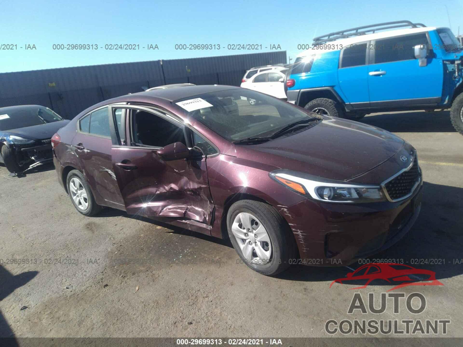 KIA FORTE 2017 - 3KPFK4A70HE160860