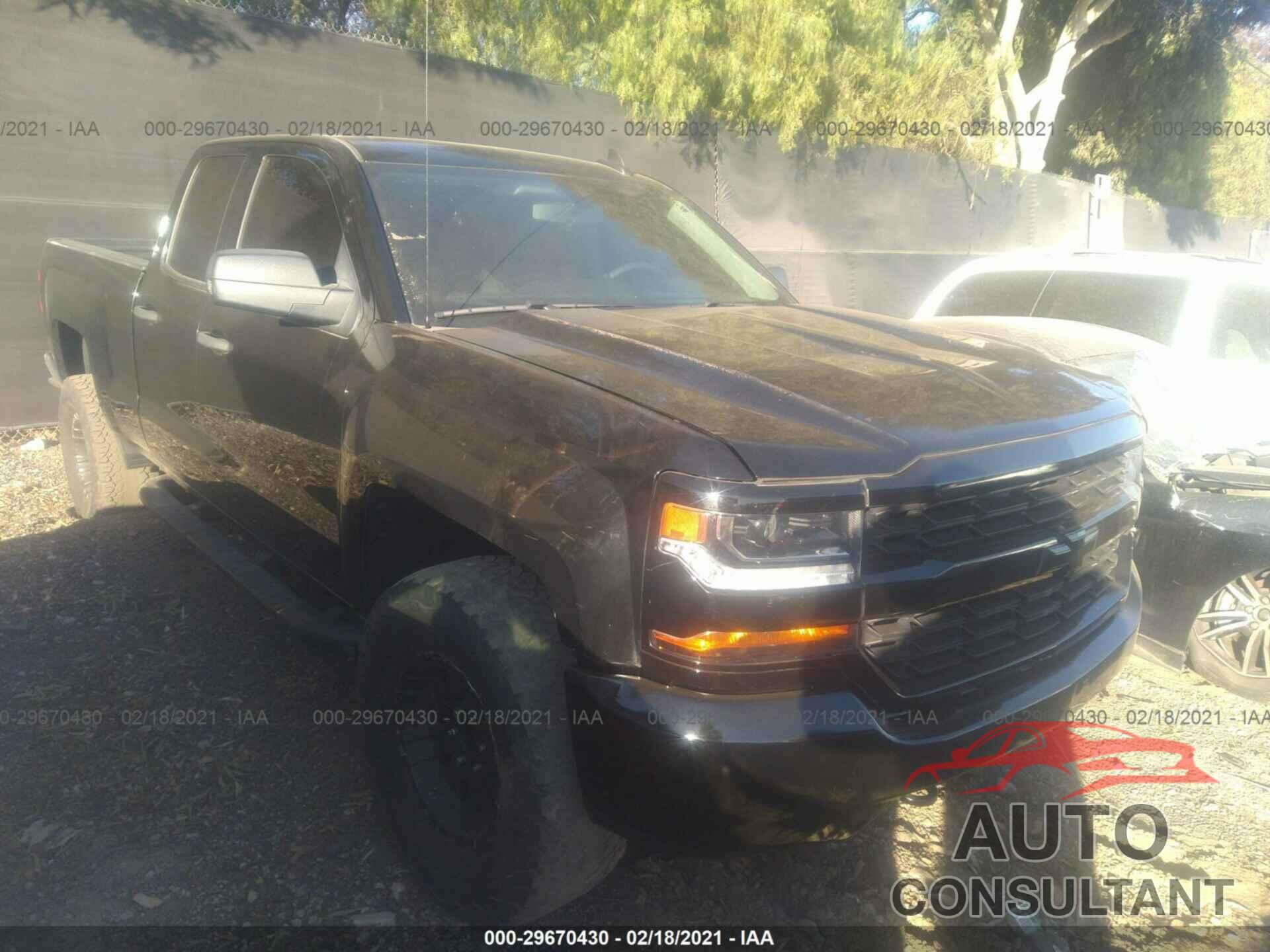 CHEVROLET SILVERADO 1500 2017 - 1GCRCPEC4HZ184165