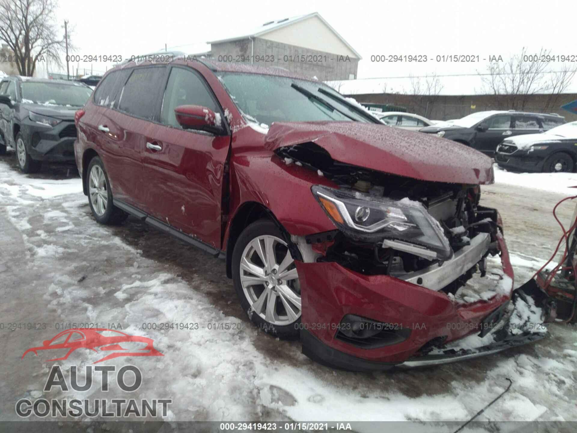 NISSAN PATHFINDER 2019 - 5N1DR2MM2KC608826