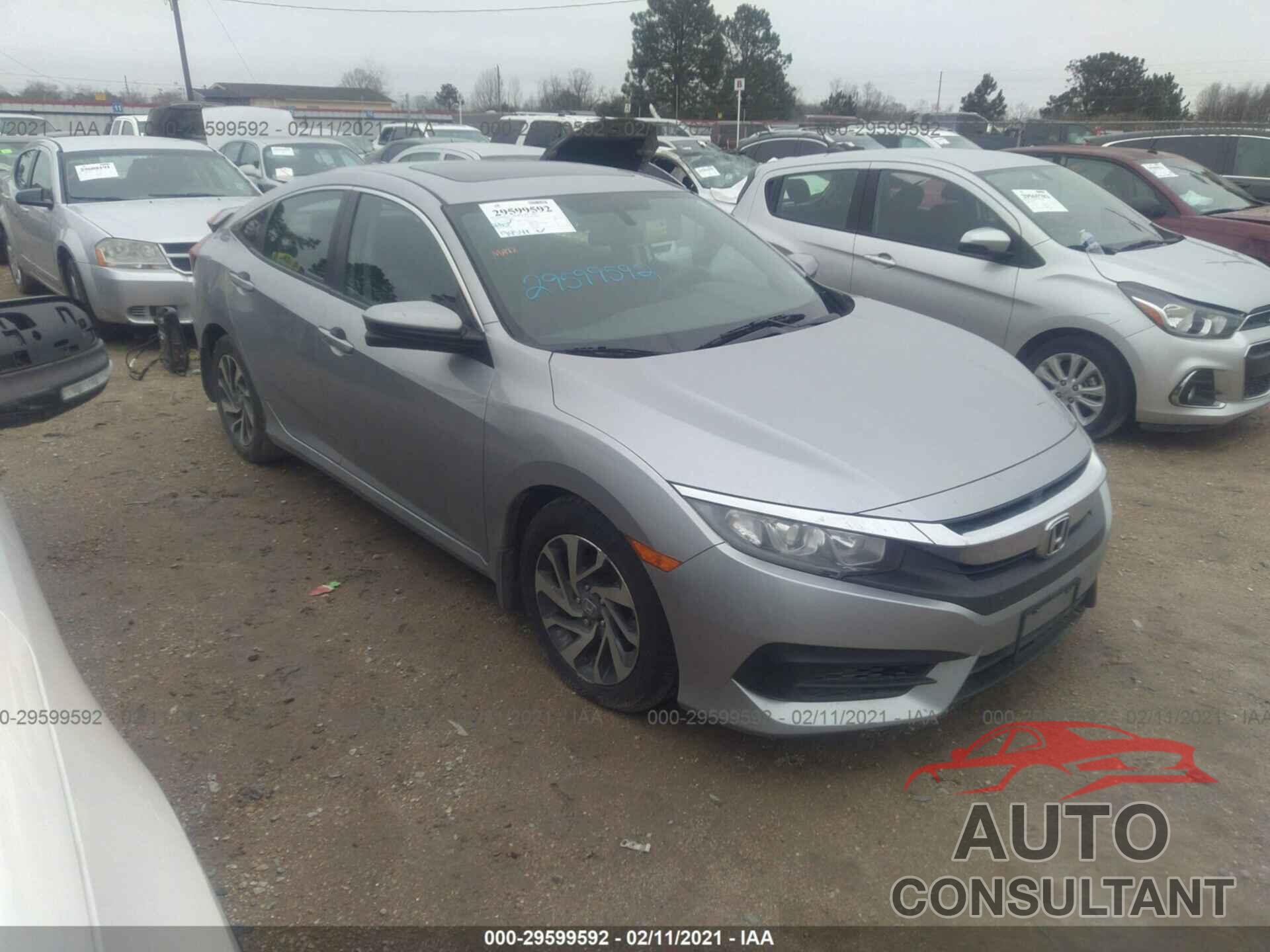 HONDA CIVIC SEDAN 2016 - 19XFC2F74GE002062