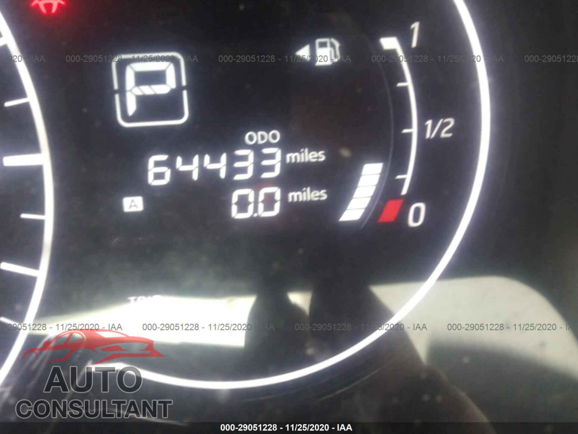 NISSAN VERSA NOTE 2018 - 3N1CE2CP9JL360488